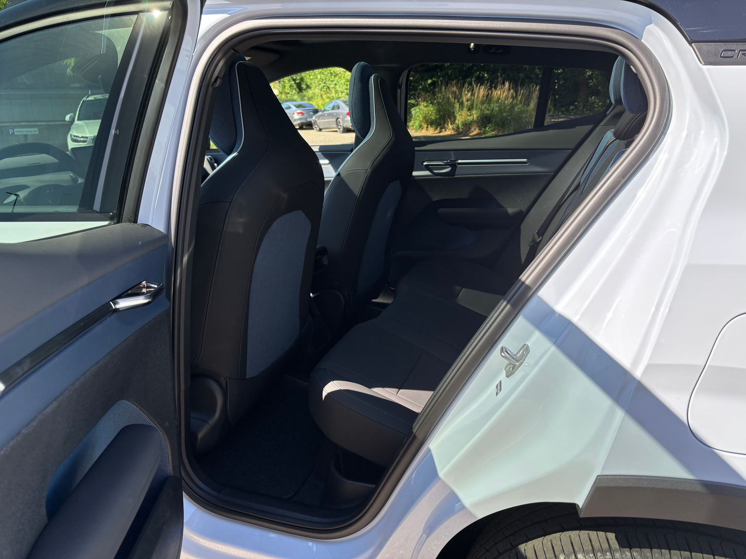 VOLVO EX30 CC E60 Twin Performance AWD