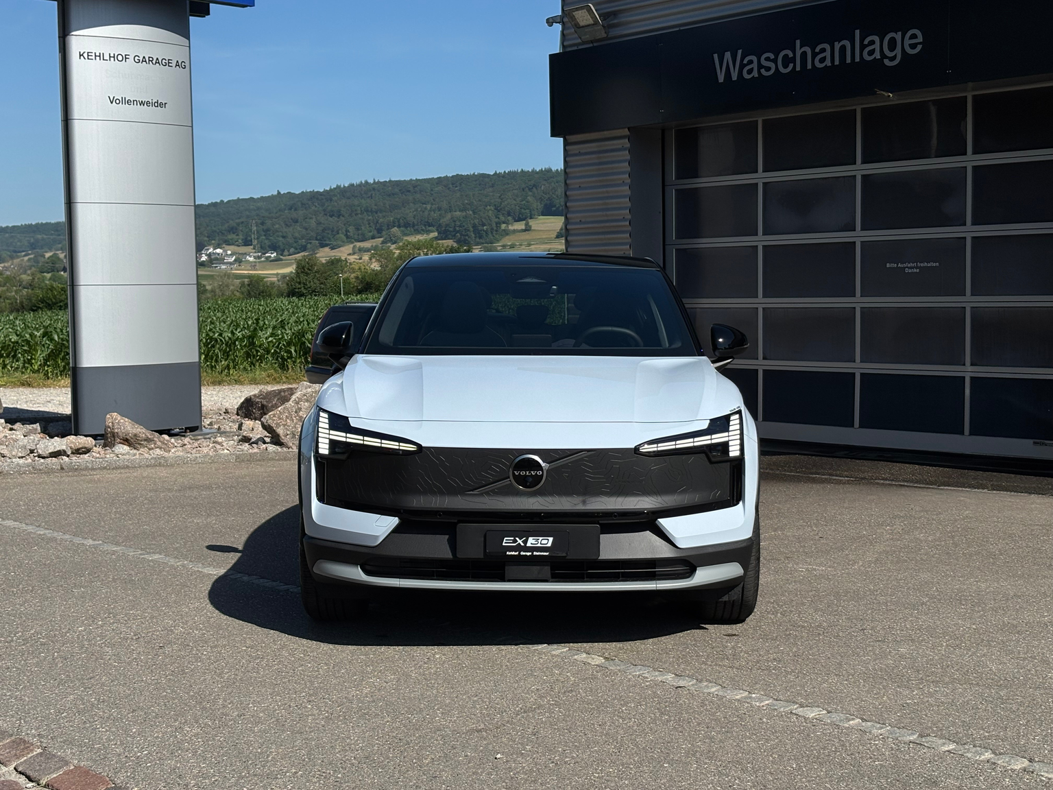 VOLVO EX30 CC E60 Twin Performance AWD