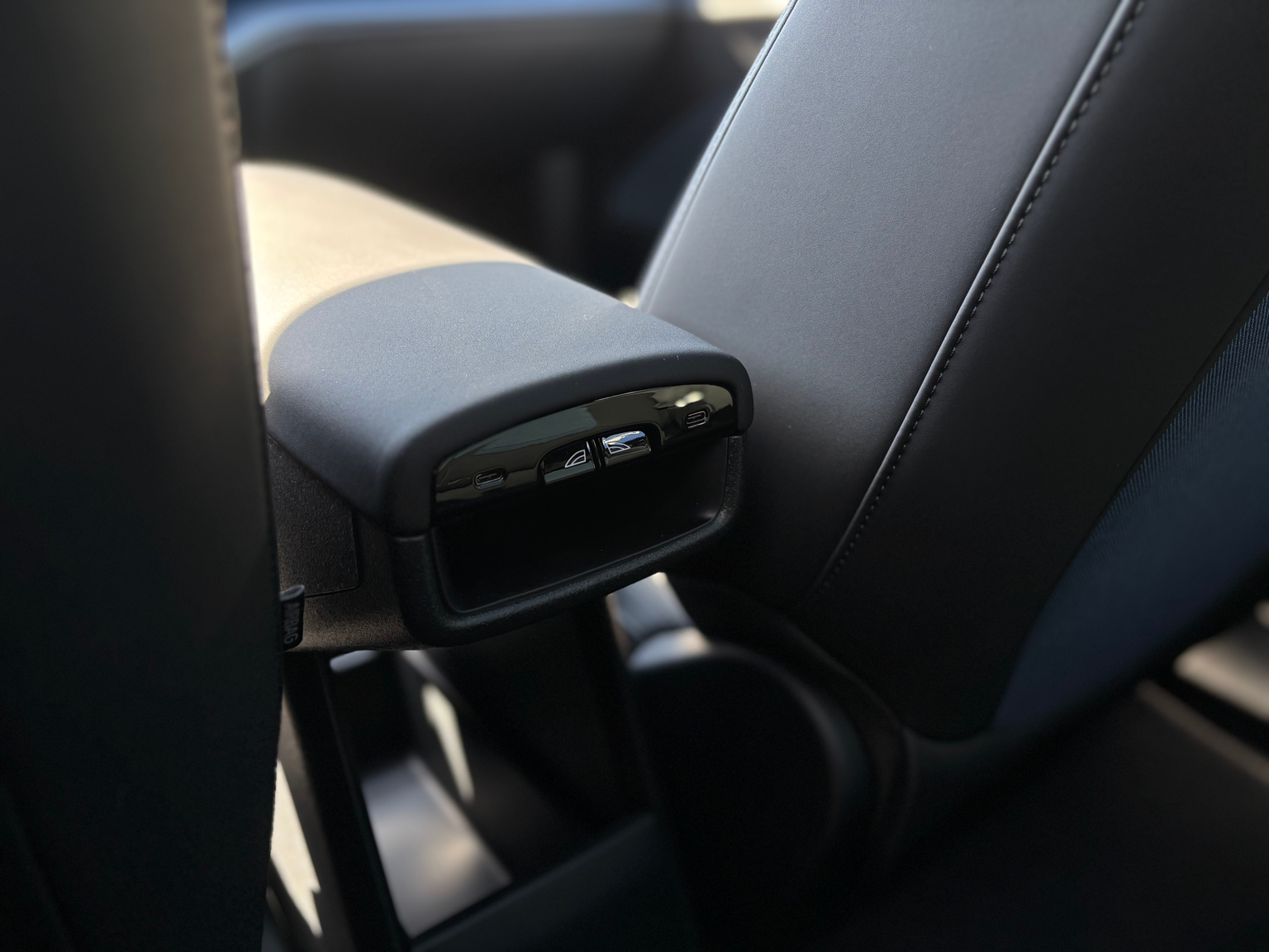 VOLVO EX30 CC E60 Twin Performance AWD