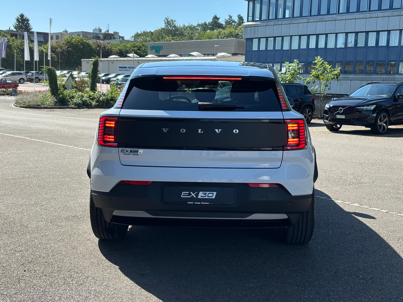 VOLVO EX30 CC E60 Twin Performance AWD