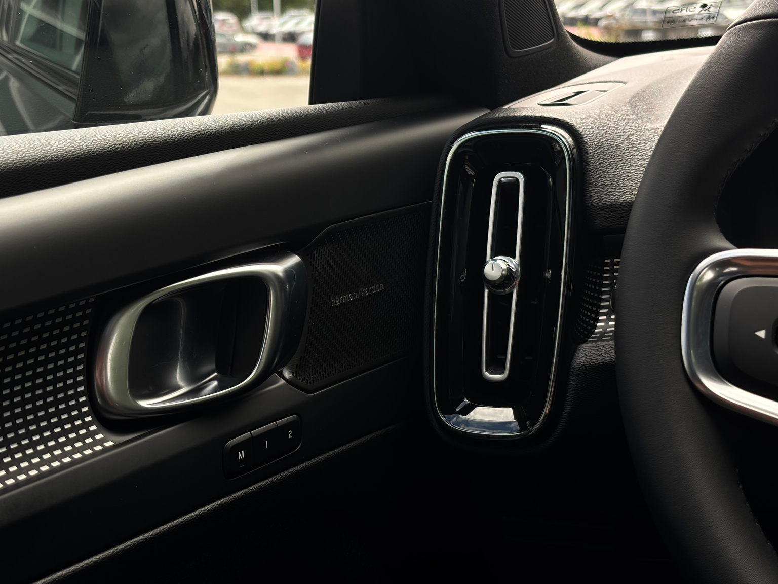 VOLVO EX40 Twin XCENTRIC Edition AWD