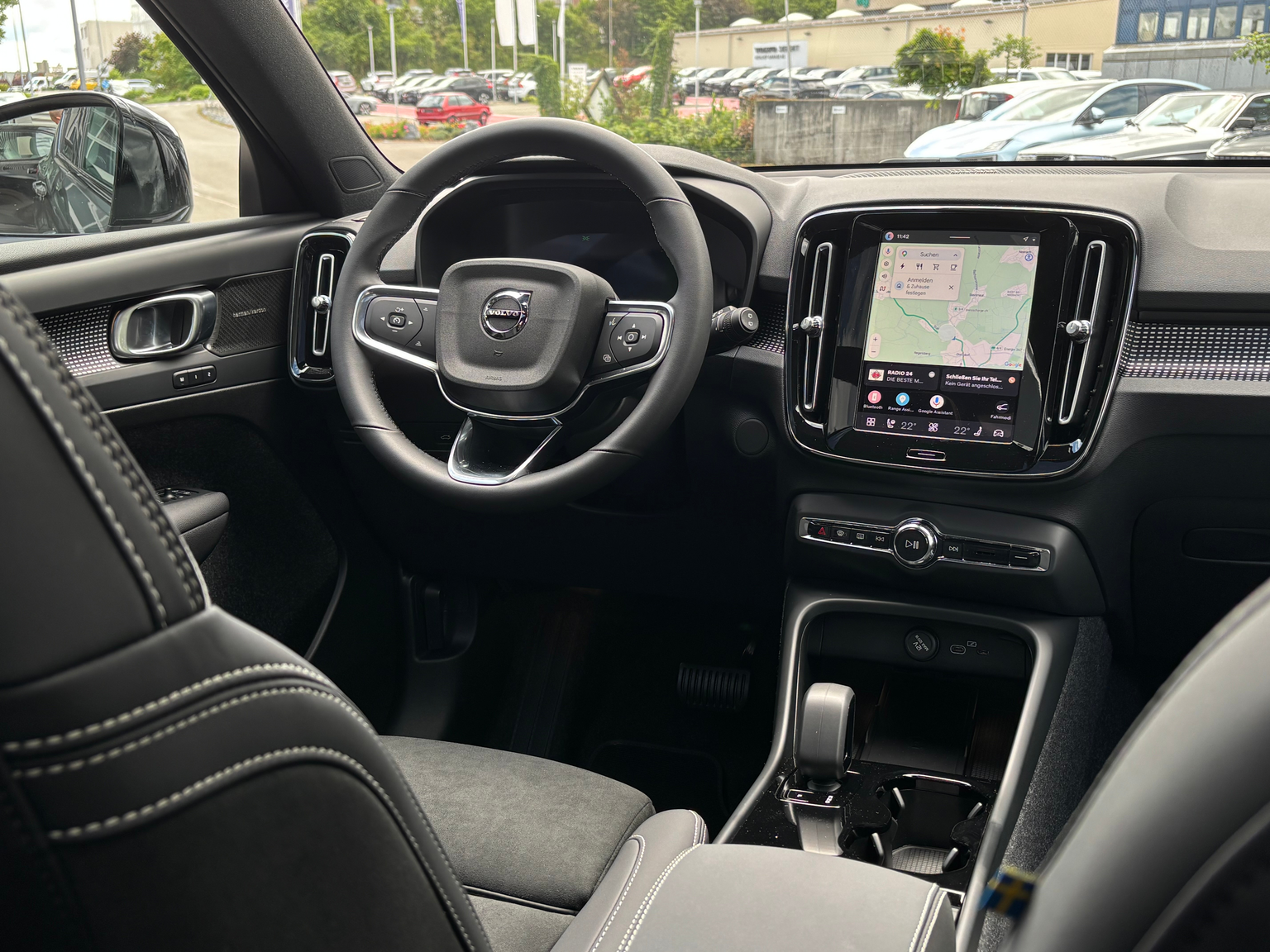 VOLVO EX40 Twin XCENTRIC Edition AWD