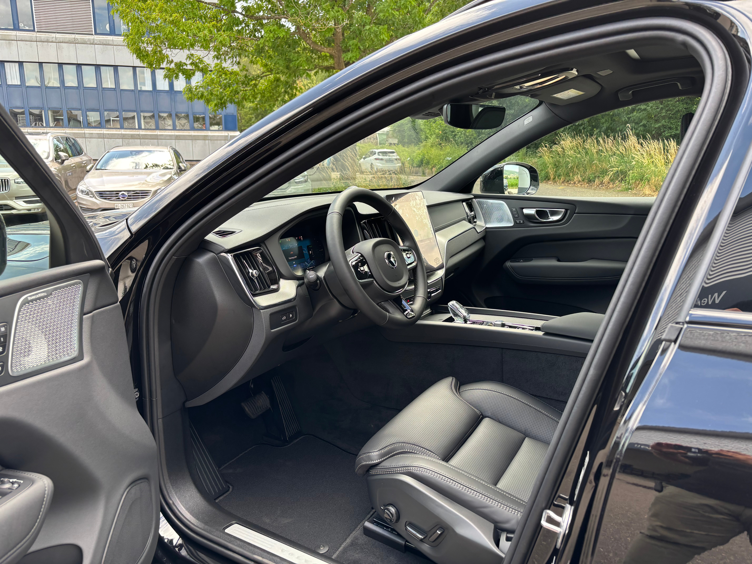 VOLVO XC60 2.0 T8 TE Black Edition eAWD