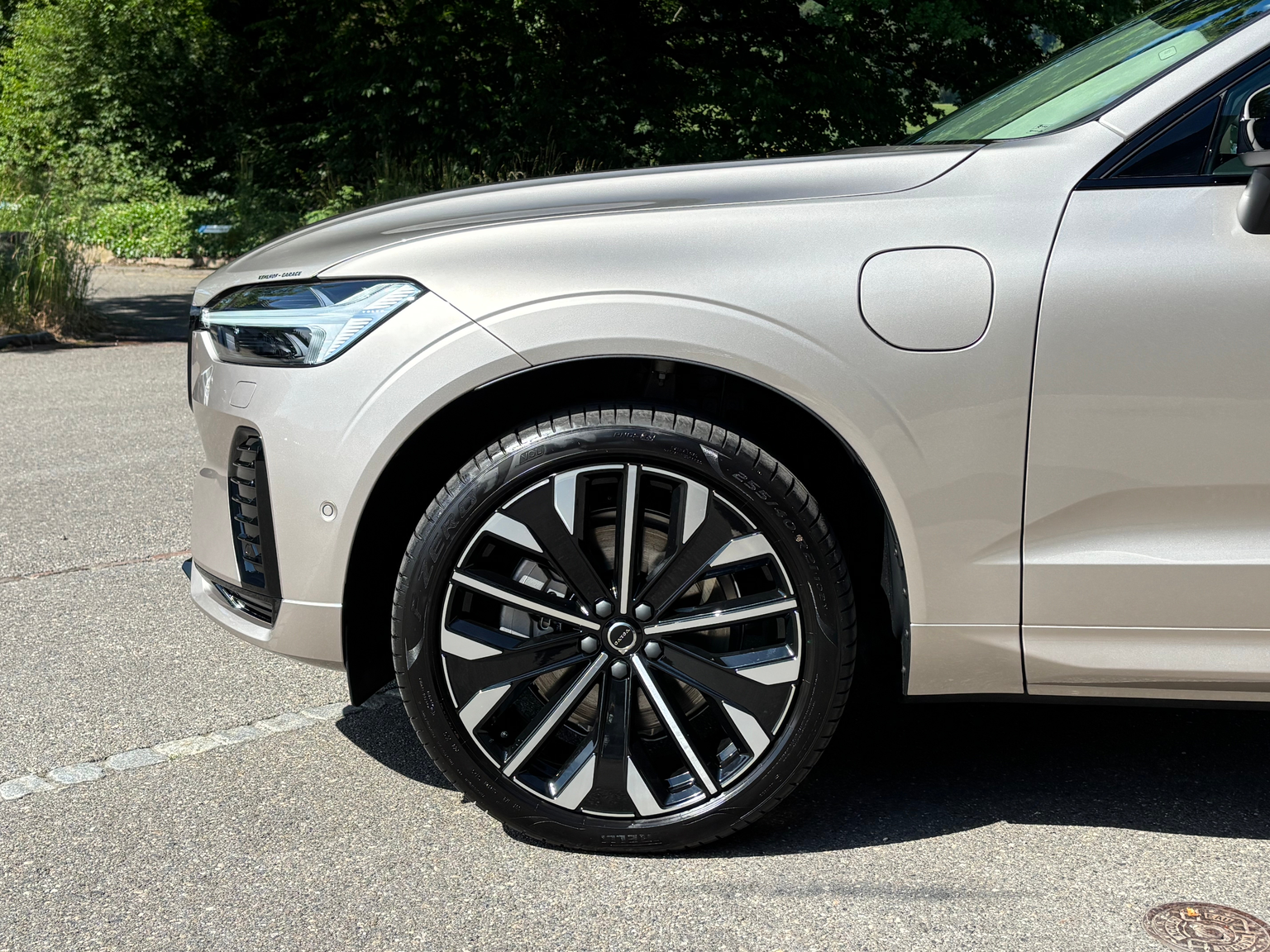 VOLVO XC60 2.0 T8 TE Ultra Dark eAWD