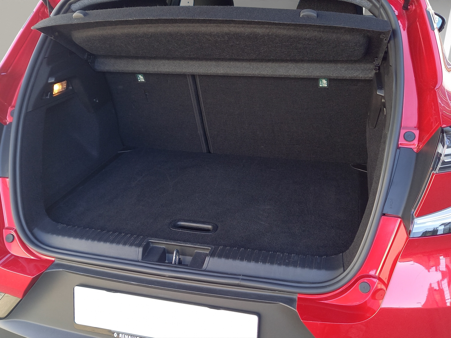 RENAULT Captur 1.3 TCe 140 techno