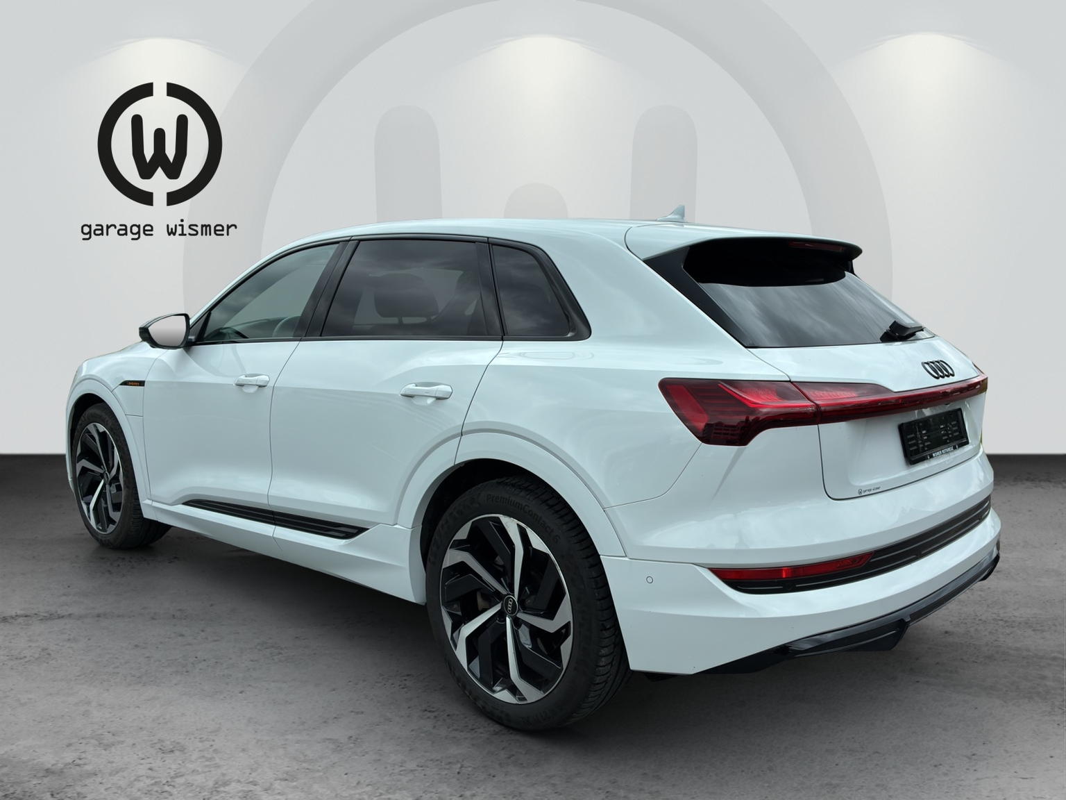 AUDI e-tron 55 S Line Black Edition quattro
