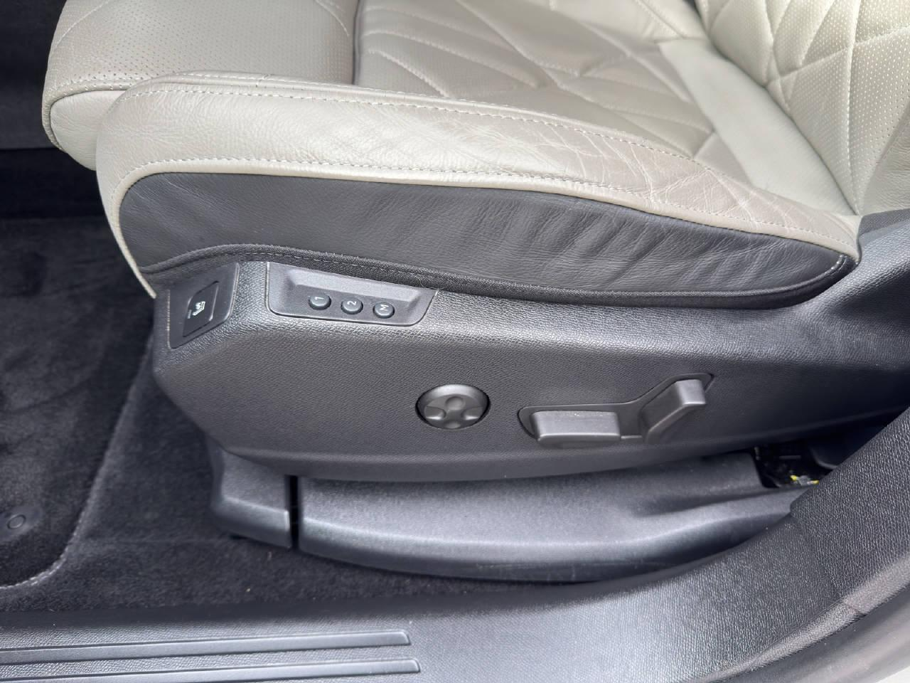 DS AUTOMOBILES 7 Crossback 1.6 E-Tense So Chic 4x4