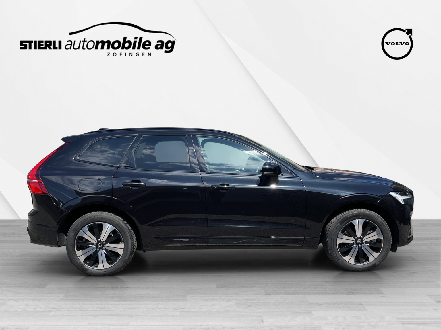 VOLVO XC60 2.0 T6 TE Plus Dark eAWD
