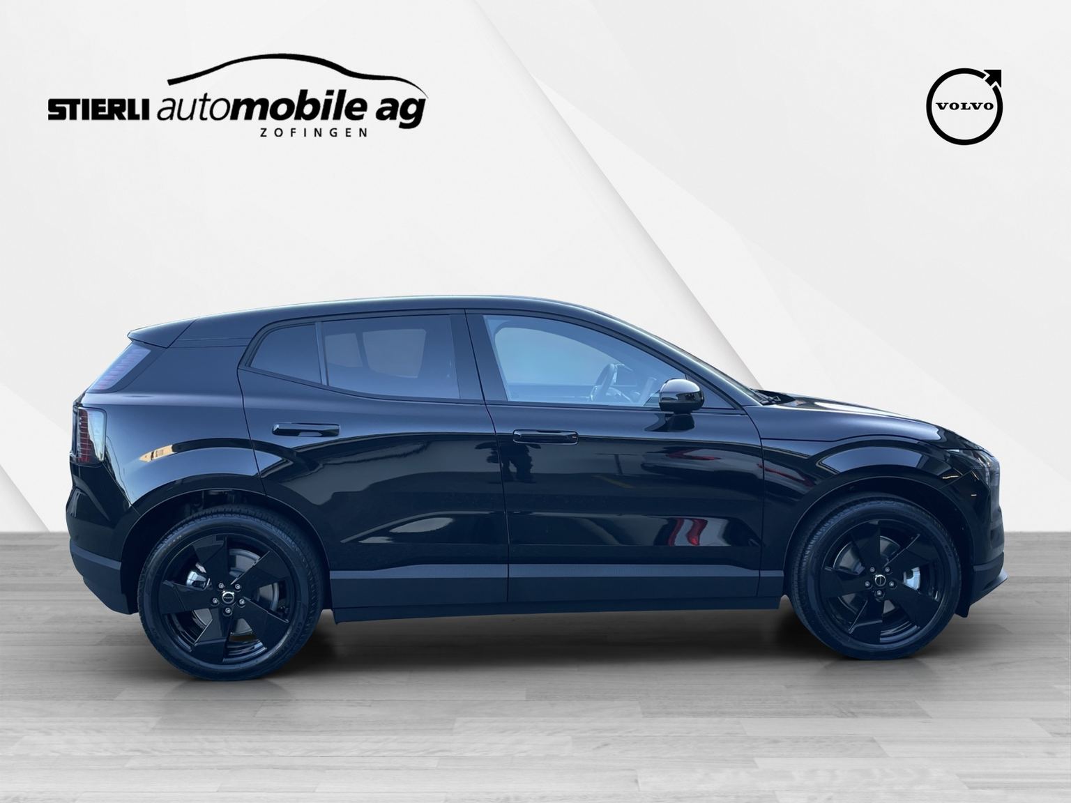 VOLVO EX 30 E60 Plus Swiss Black Edition