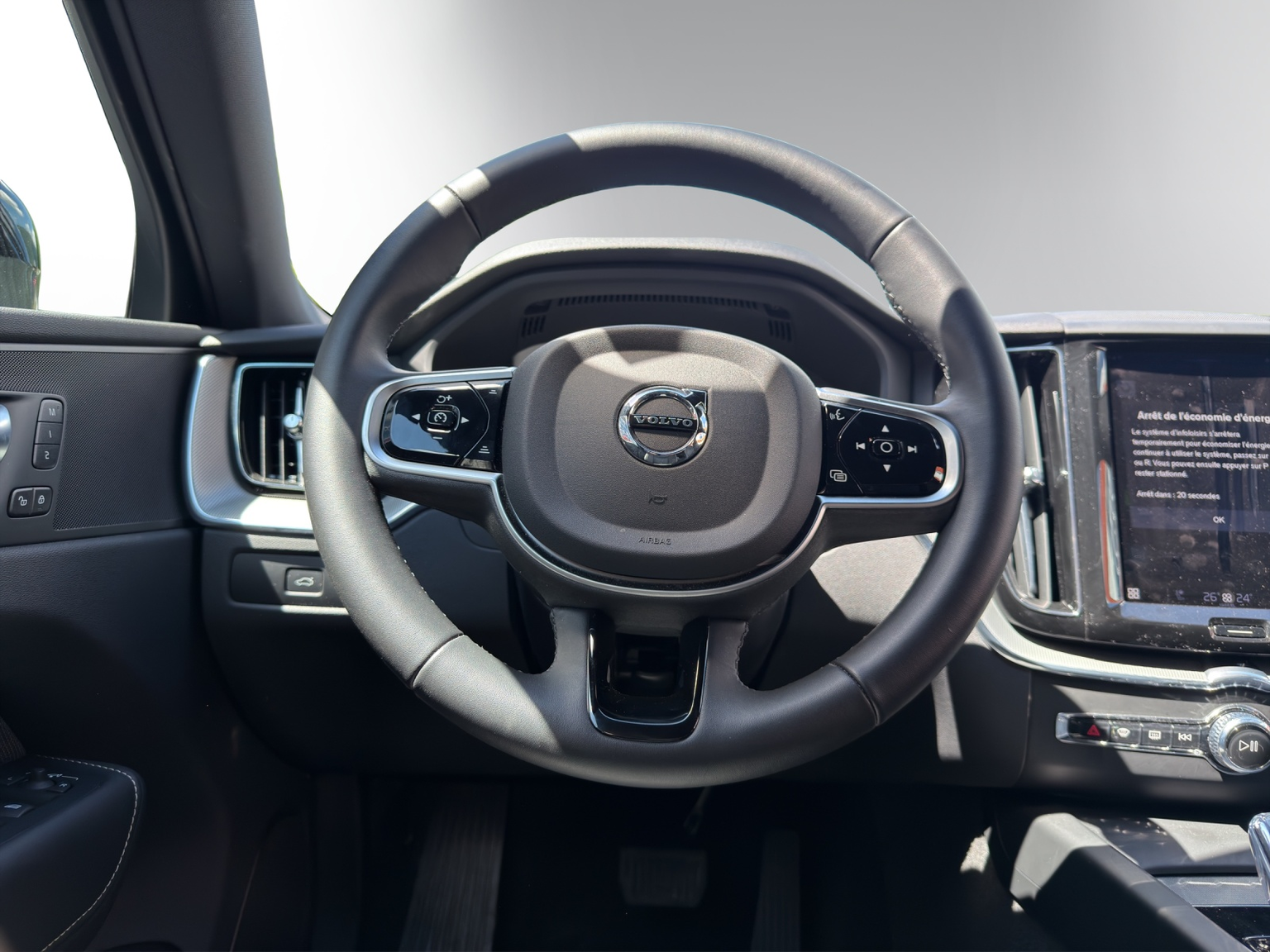 VOLVO XC60 B5 B AWD Plus Dark