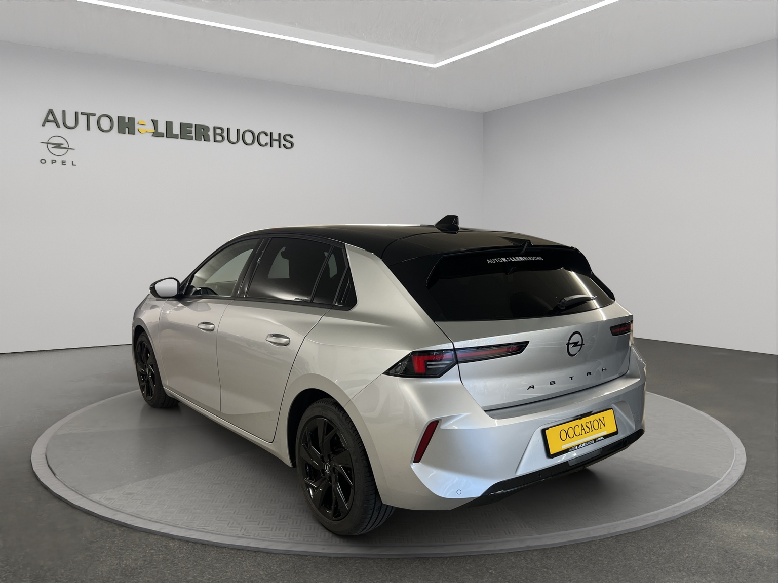 OPEL Astra 1.2 T 130 Swiss Plus