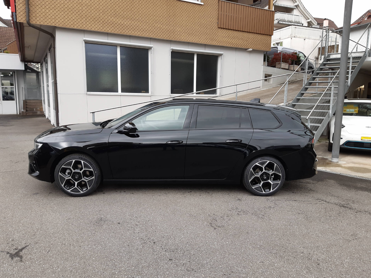 OPEL Astra Sports Tourer 1.2 T 130 Swiss Plus