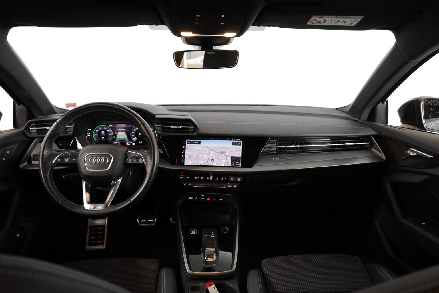 AUDI A3 Sportback 40 TFSI e Attraction S-tronic