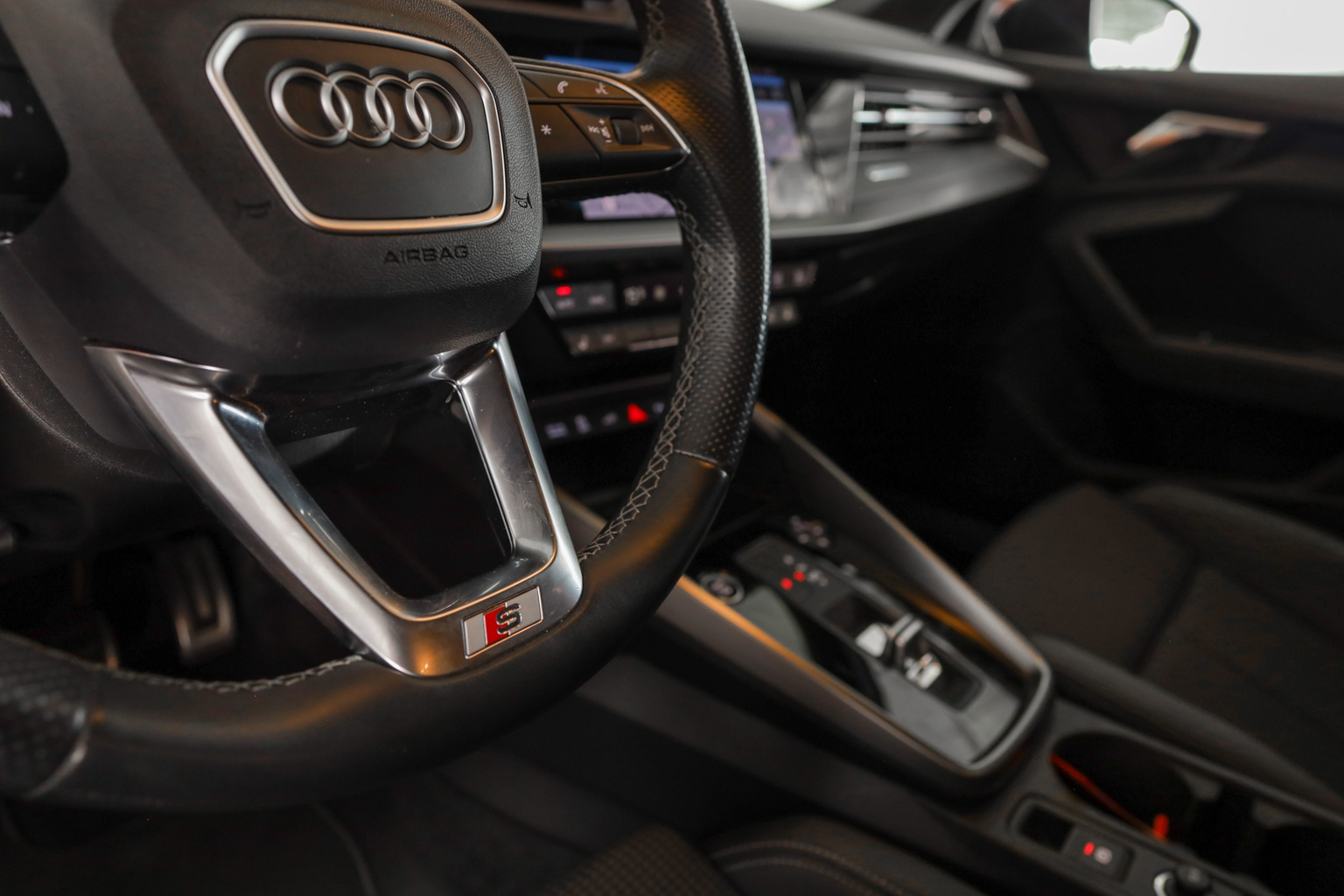 AUDI A3 Sportback 40 TFSI e Attraction S-tronic