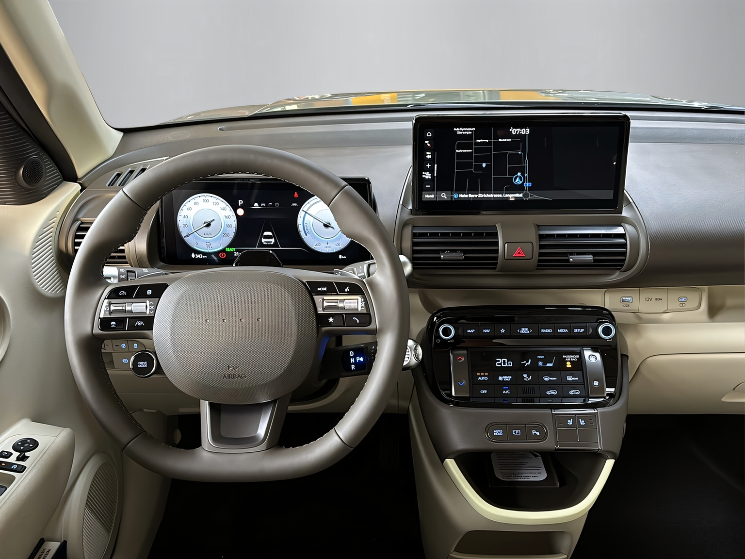 HYUNDAI Inster Electric Amplia 49 kWh