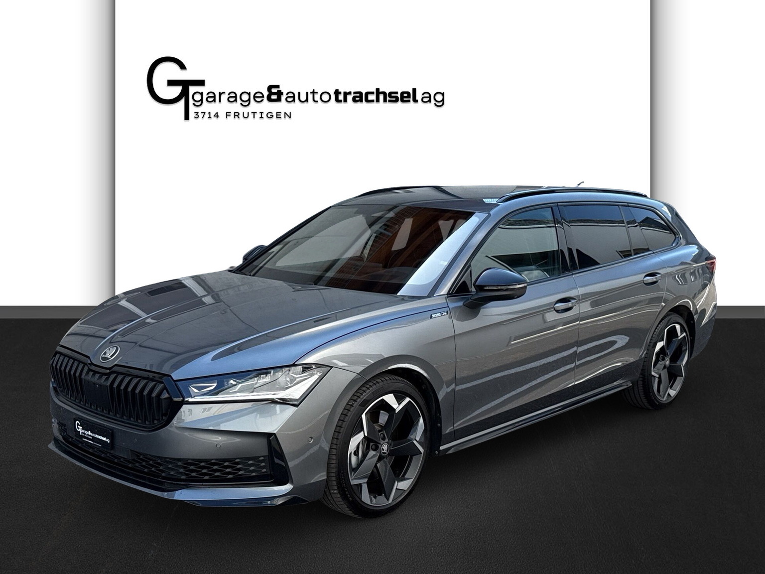 SKODA Superb Combi 2.0 TSI Sportline 4x4 DSG