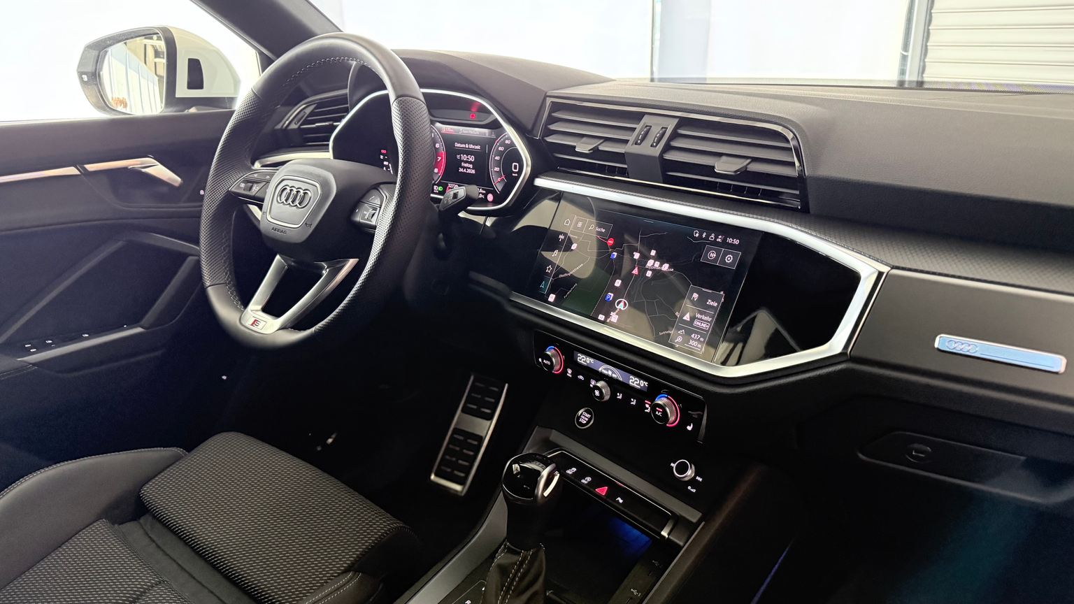 AUDI Q3 1.5 35 TFSI S line S-Tronic