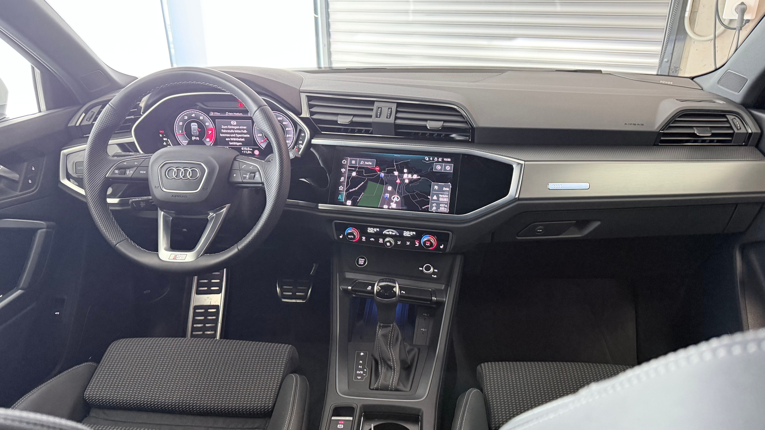 AUDI Q3 1.5 35 TFSI S line S-Tronic