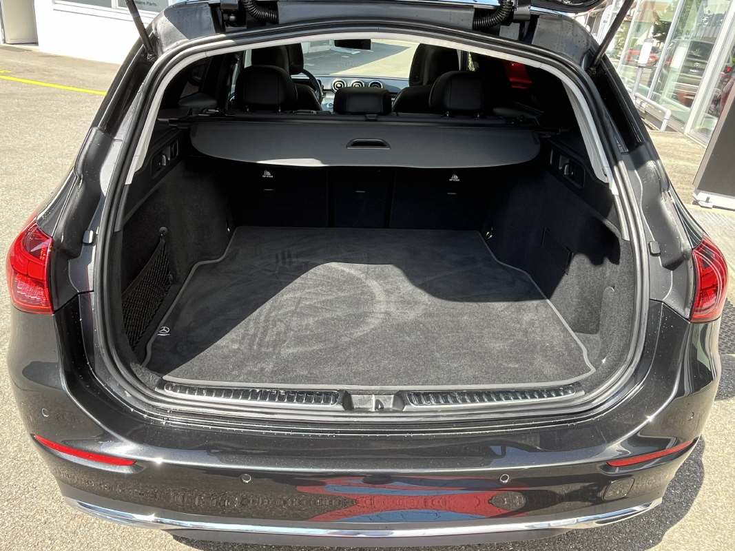 MERCEDES-BENZ C 200 Avantgarde 4matic Kombi