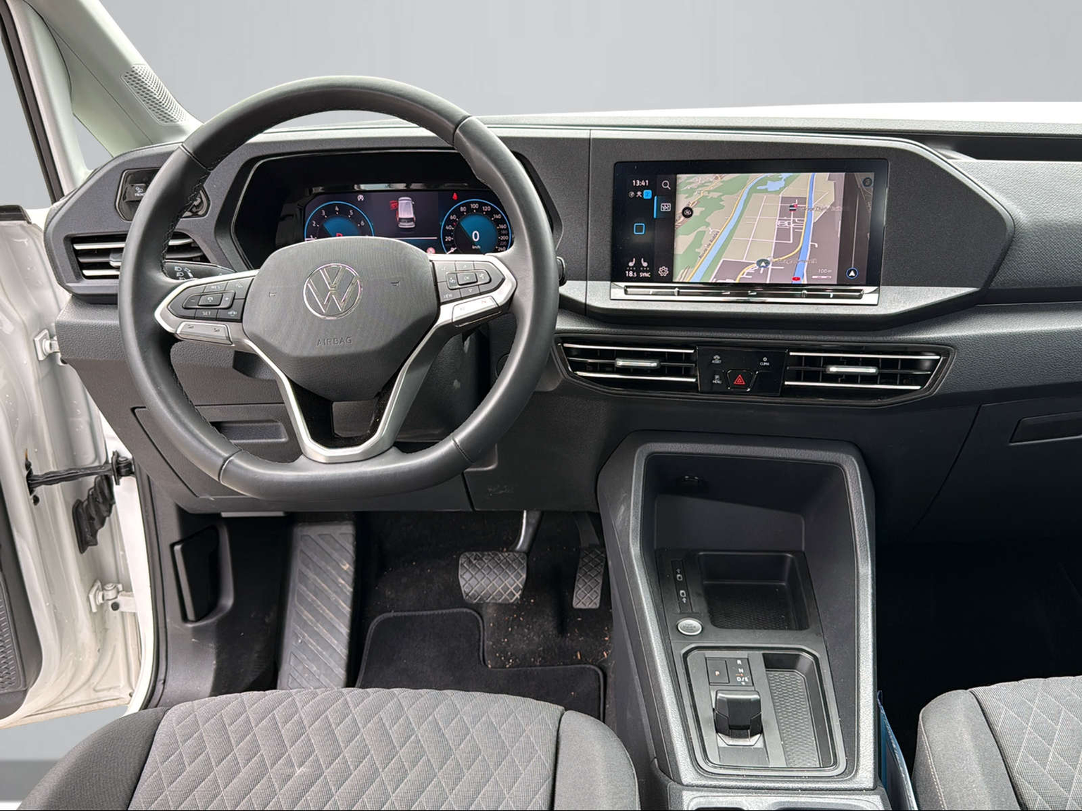 VW Caddy 1.5 TSI Life DSG