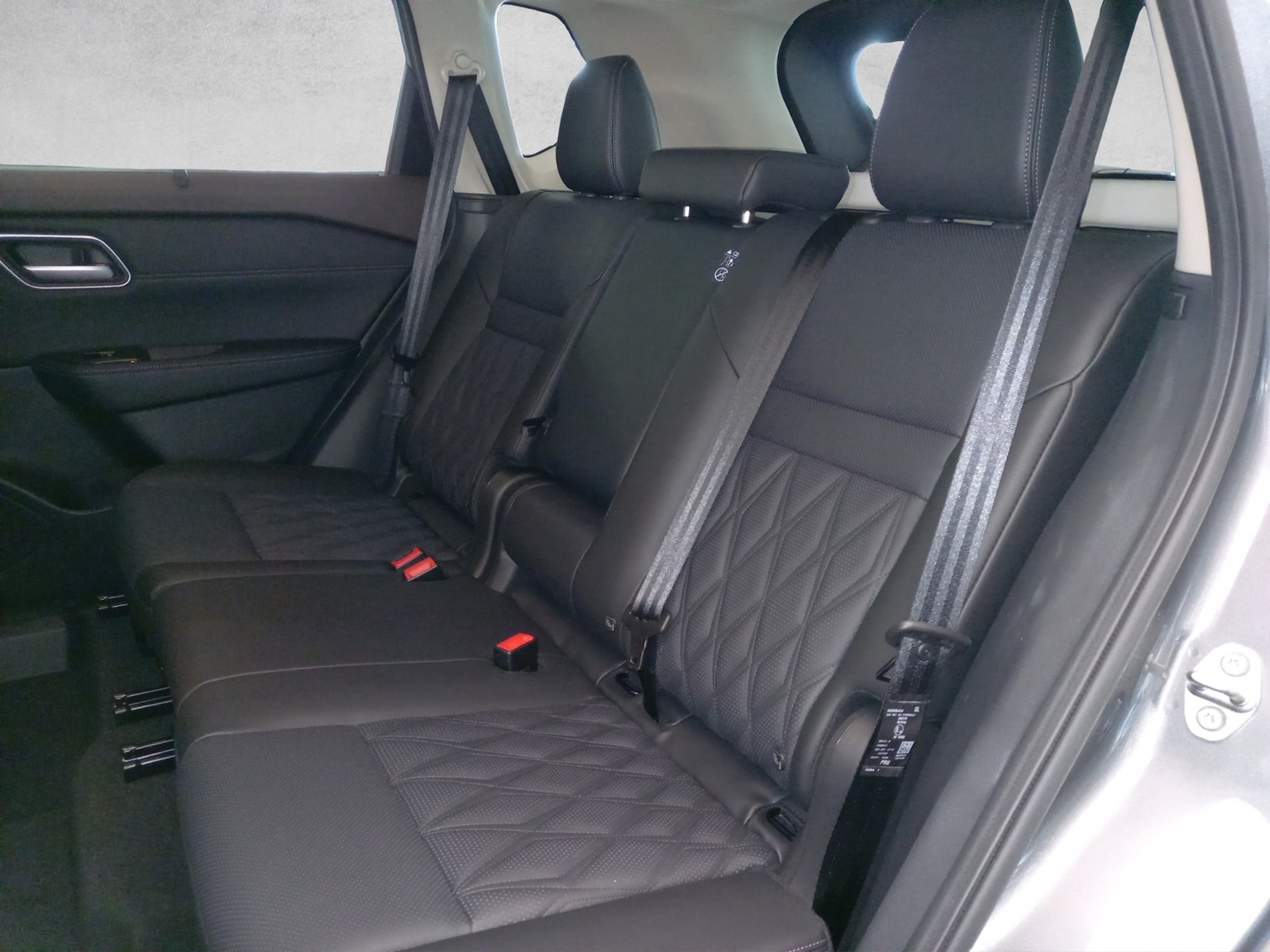 NISSAN X-Trail 1.5 VC-T Tekna+ e-4orce