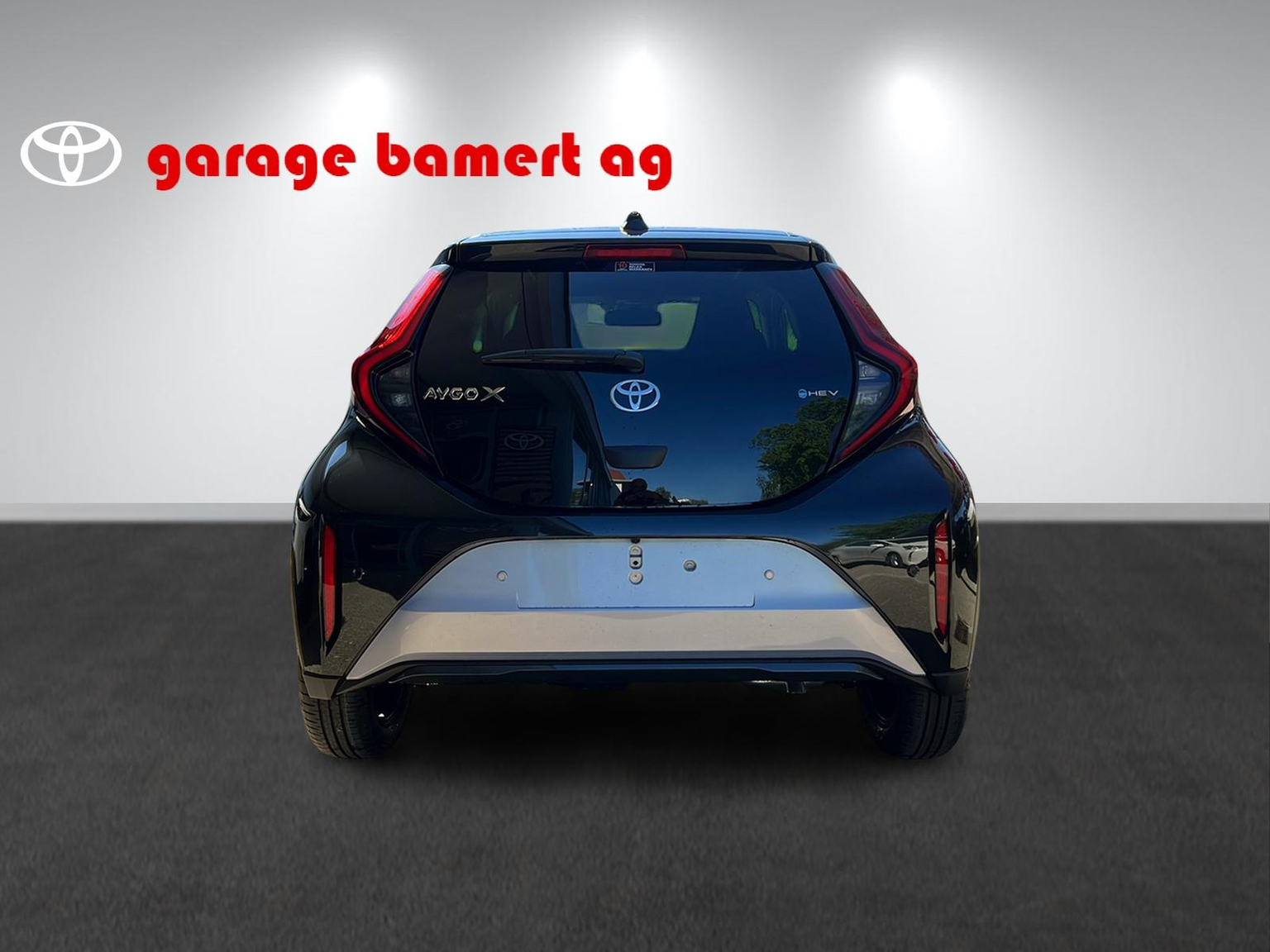 TOYOTA Aygo X 1.5 VVT-i HSD Style