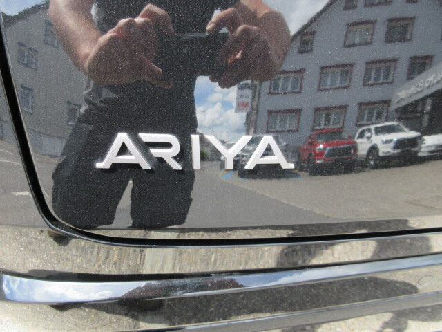 NISSAN Ariya Evolve e-4orce