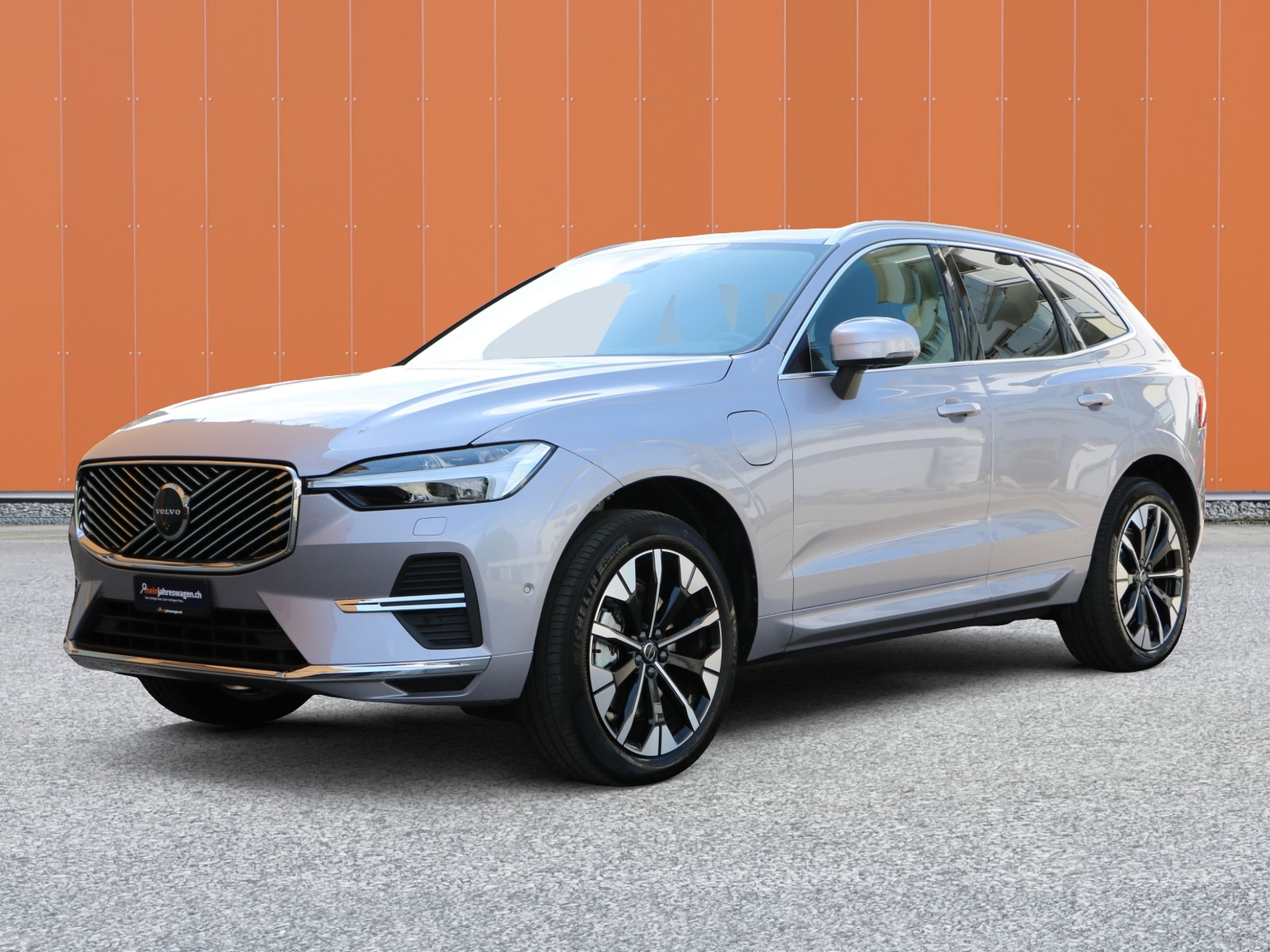 VOLVO XC60 T8 eAWD PluginHybrid Ultra Bright Geartronic