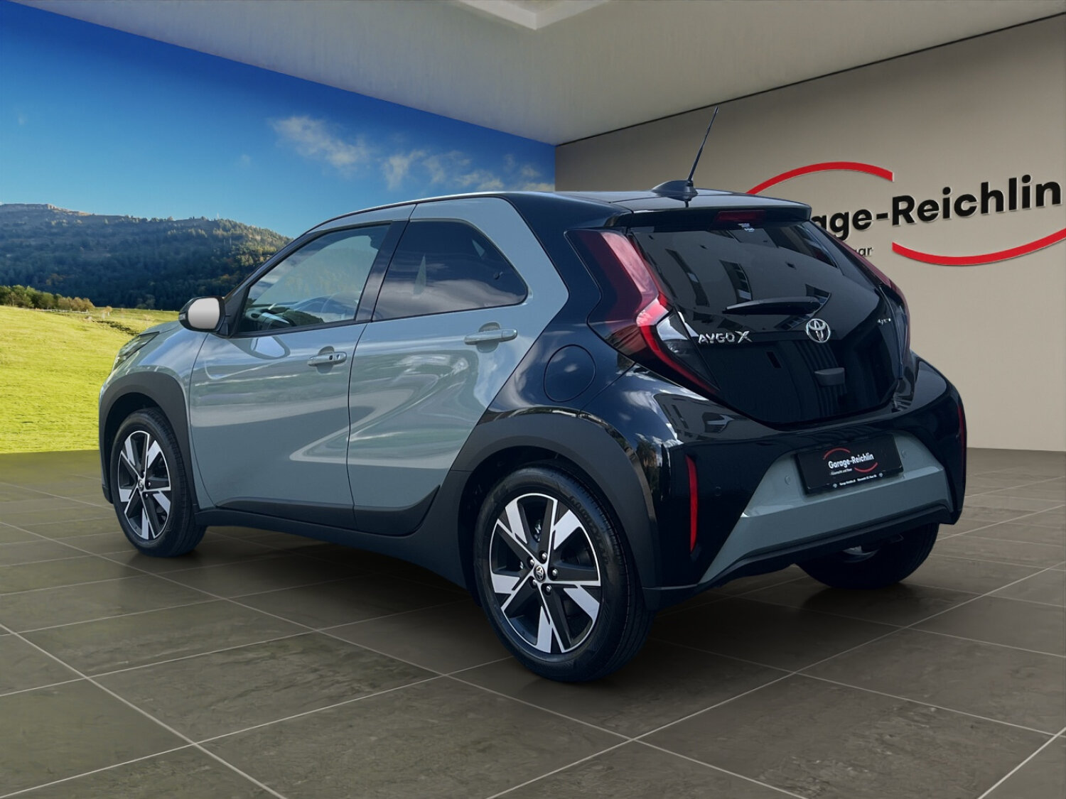 TOYOTA Aygo X 1.5 VVT-i HSD Trend
