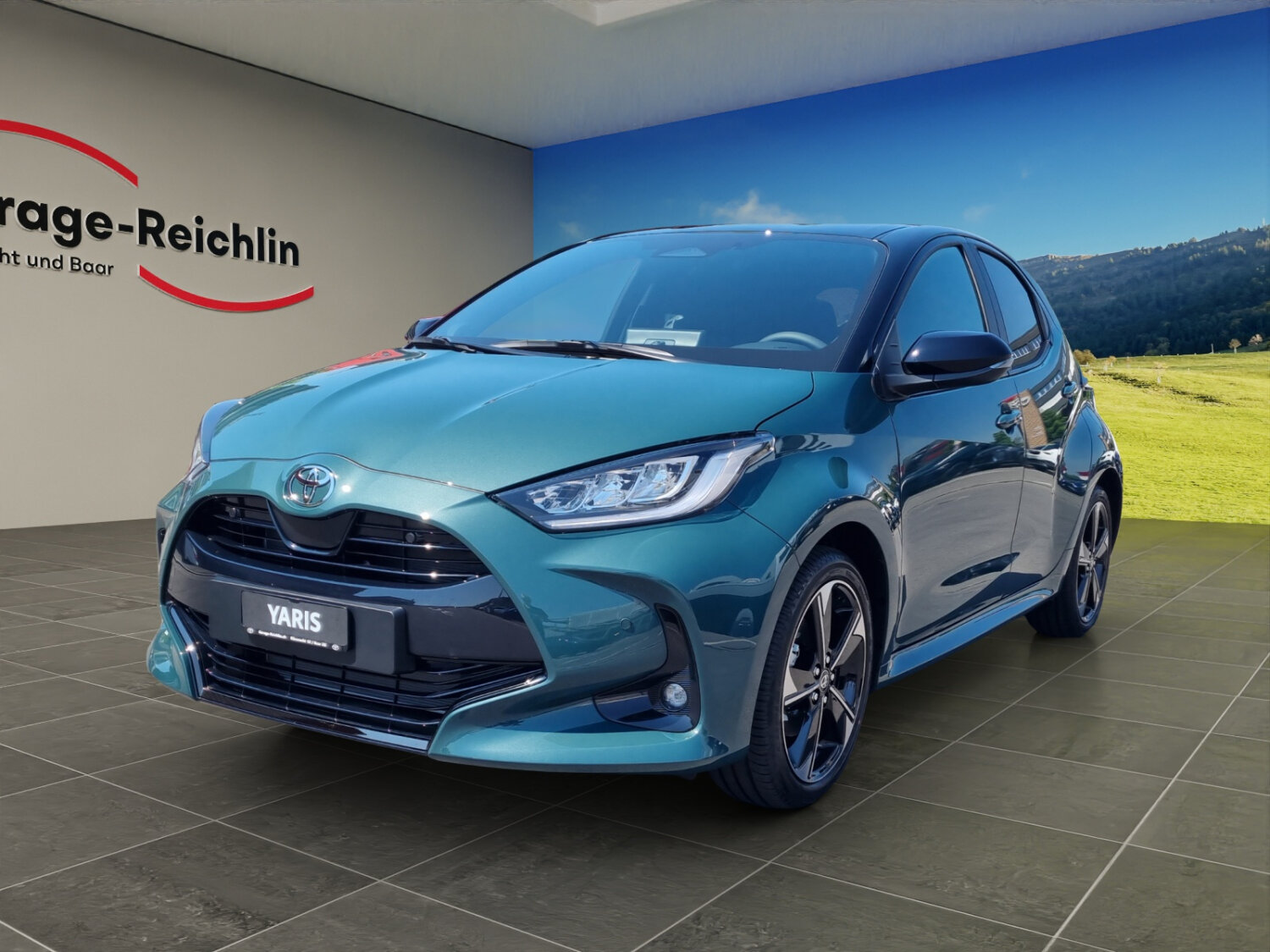 TOYOTA Yaris 1.5 VVT-i HSD Premium