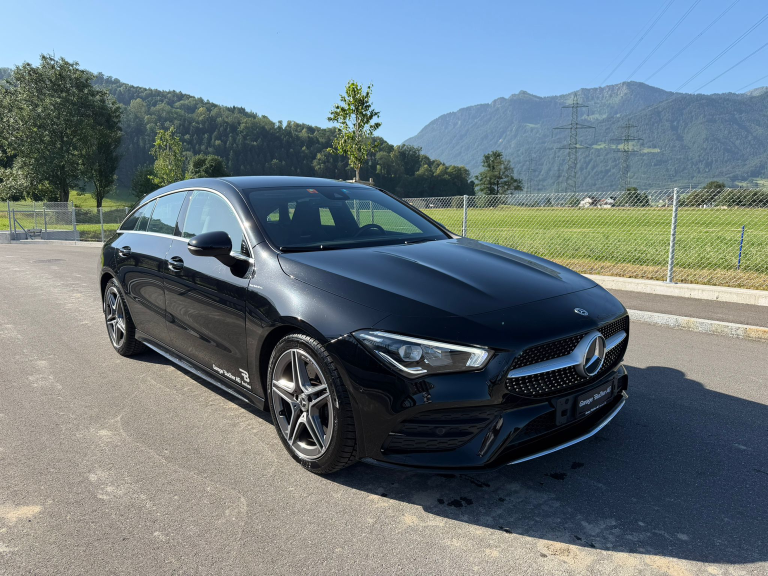 MERCEDES-BENZ CLA Shooting Brake 200 d AMG Line 8G-DCT