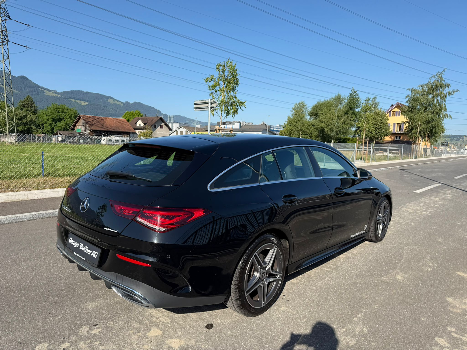 MERCEDES-BENZ CLA Shooting Brake 200 d AMG Line 8G-DCT