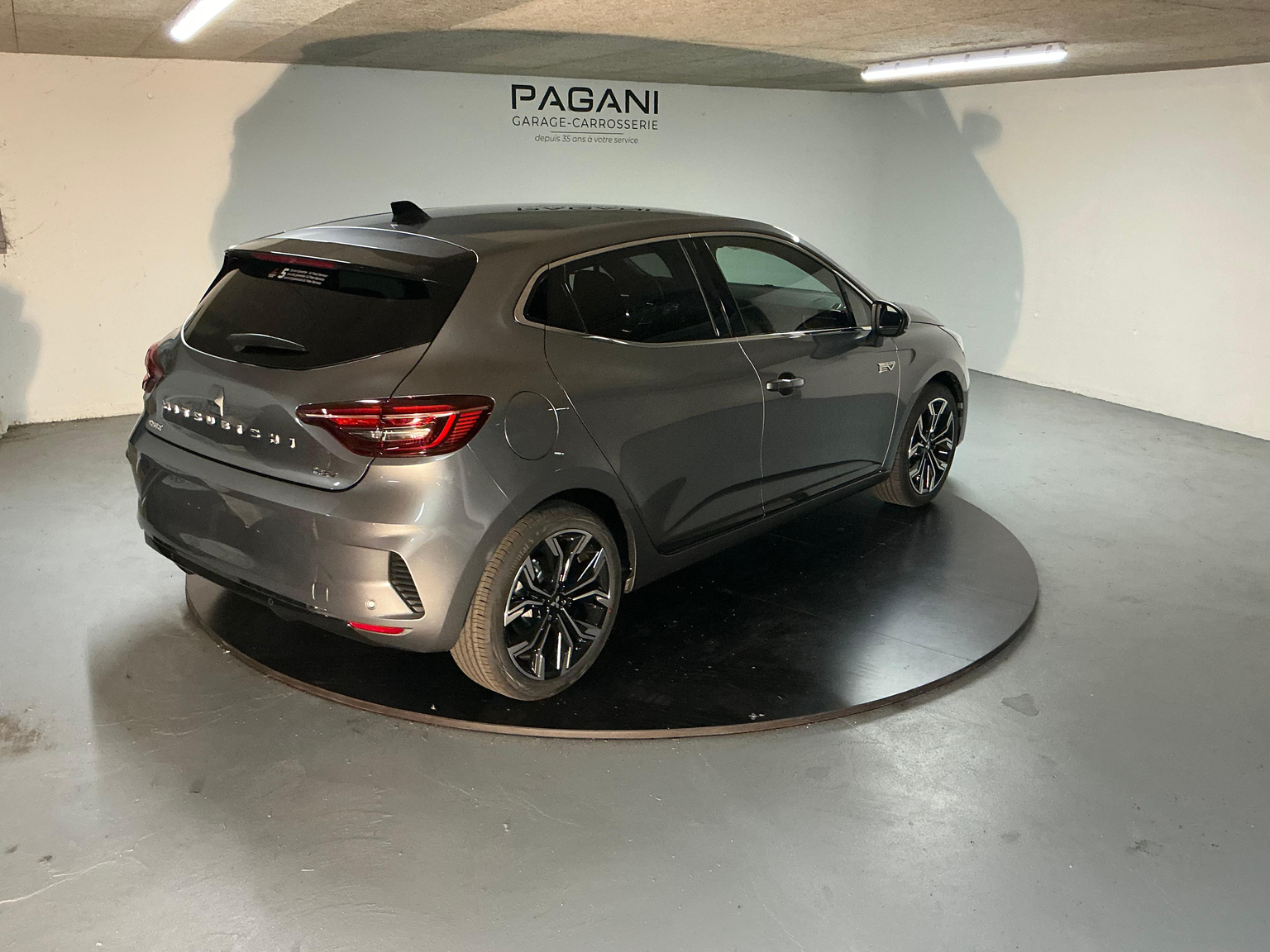 Vehicle Image