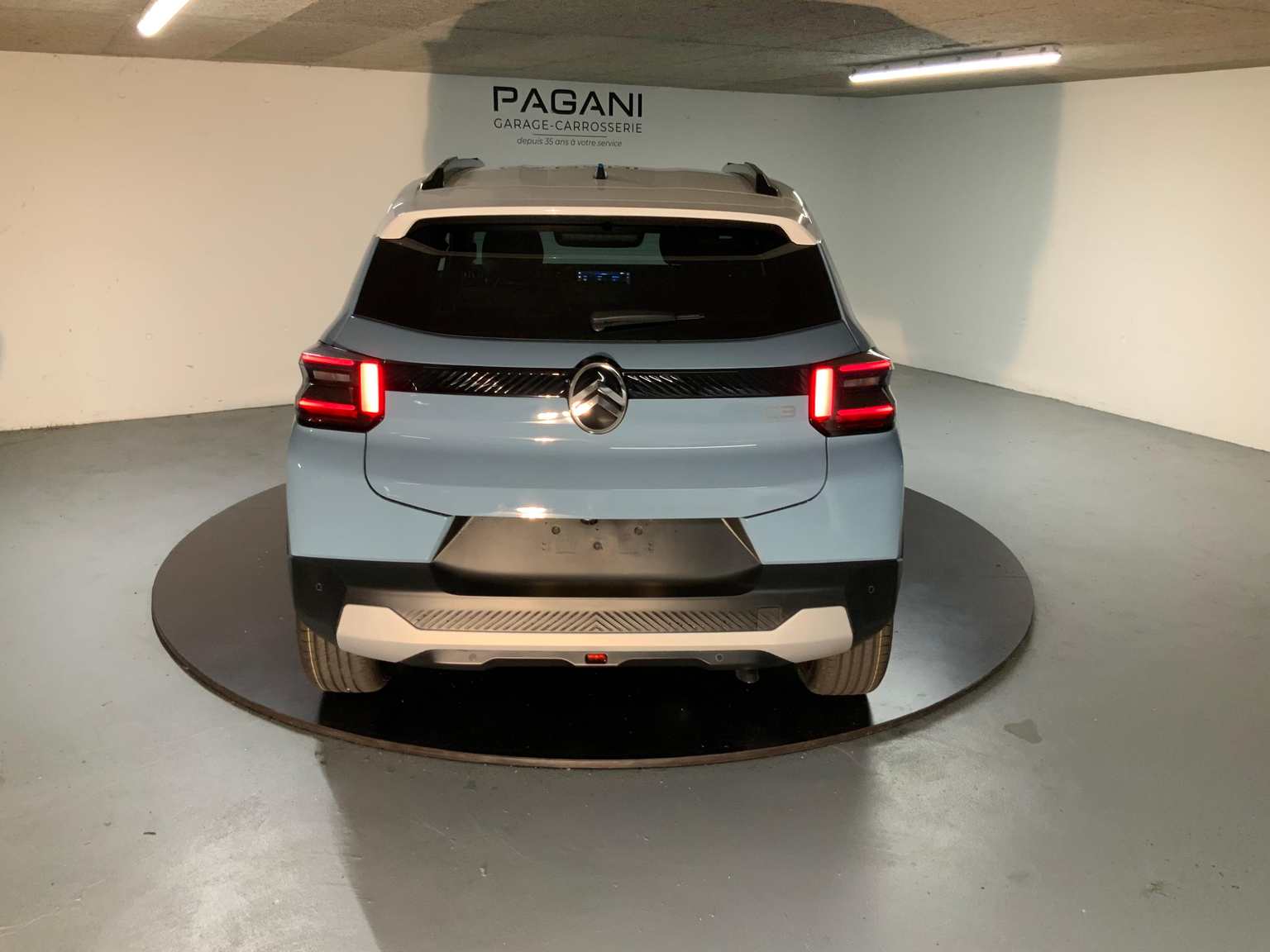 Vehicle Image