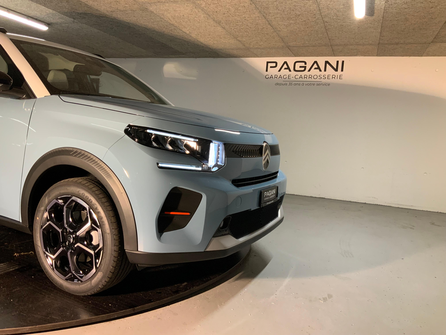 Vehicle Image