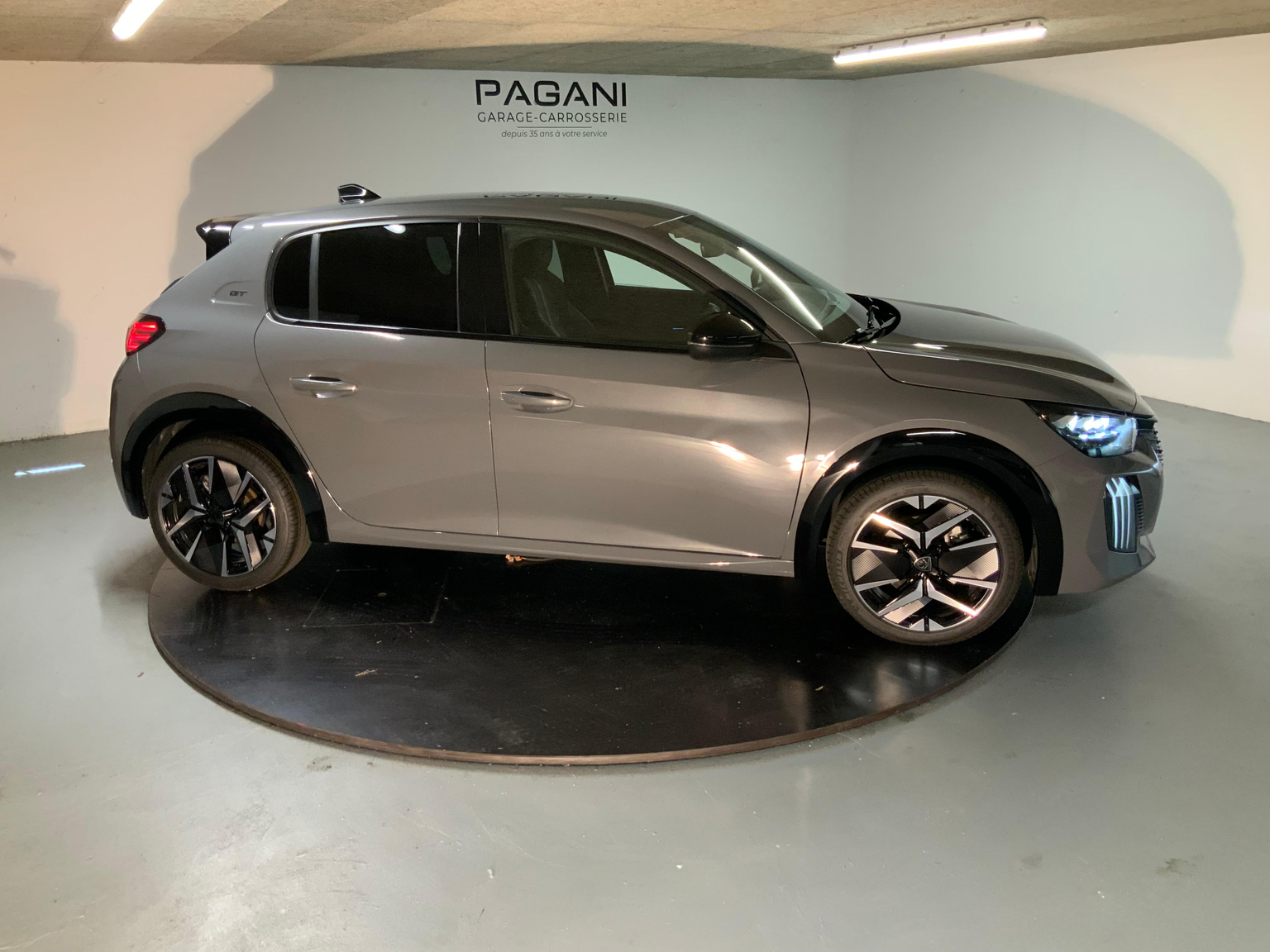 Vehicle Image