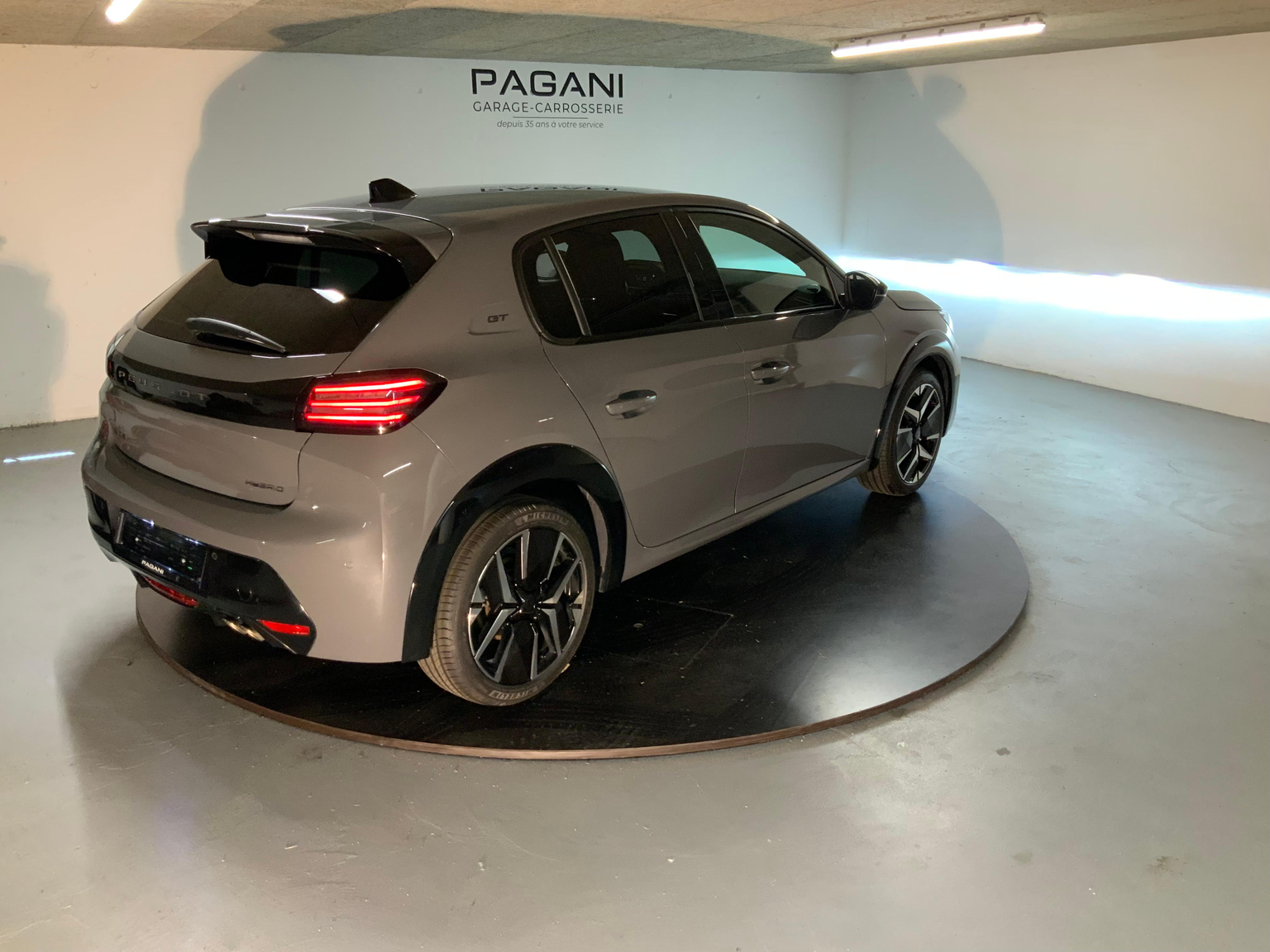 Vehicle Image