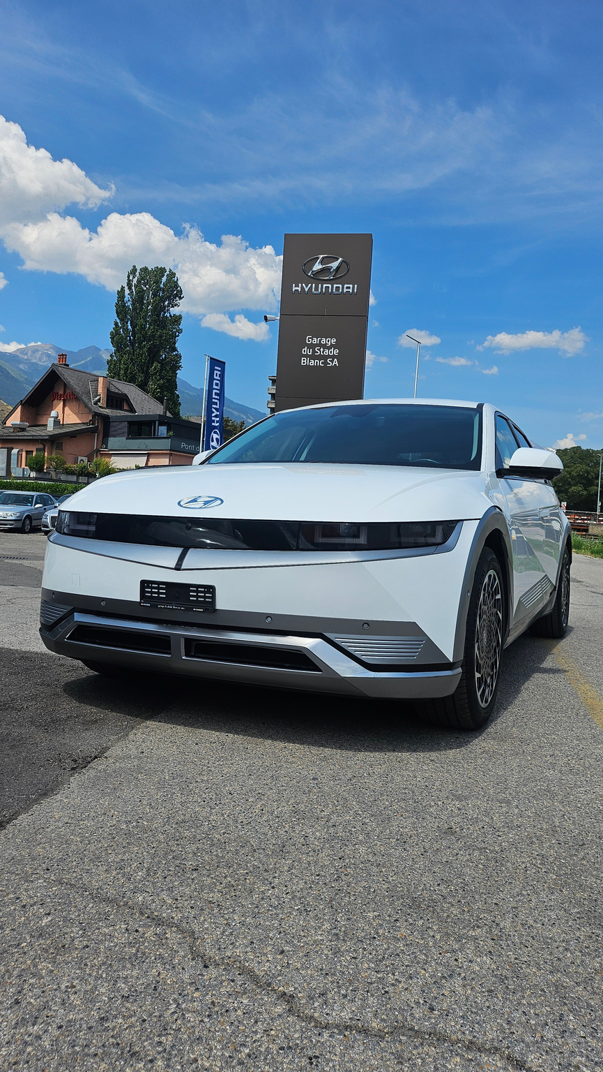 HYUNDAI Ioniq 5 72kWh First Edition 4WD