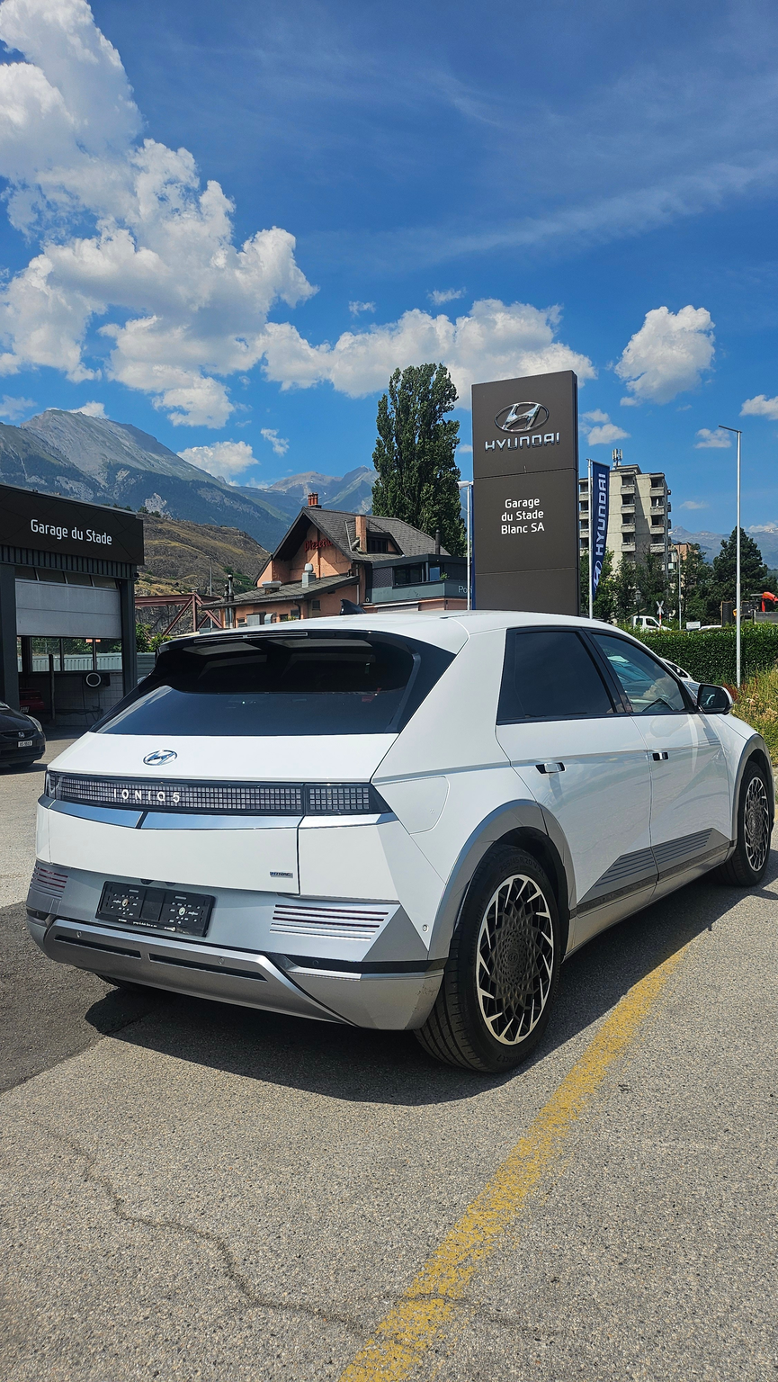 HYUNDAI Ioniq 5 72kWh First Edition 4WD