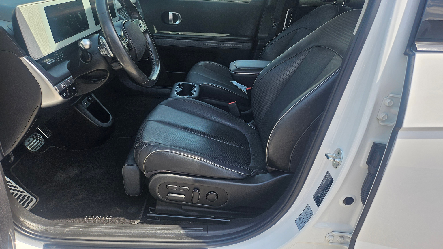 HYUNDAI Ioniq 5 72kWh First Edition 4WD