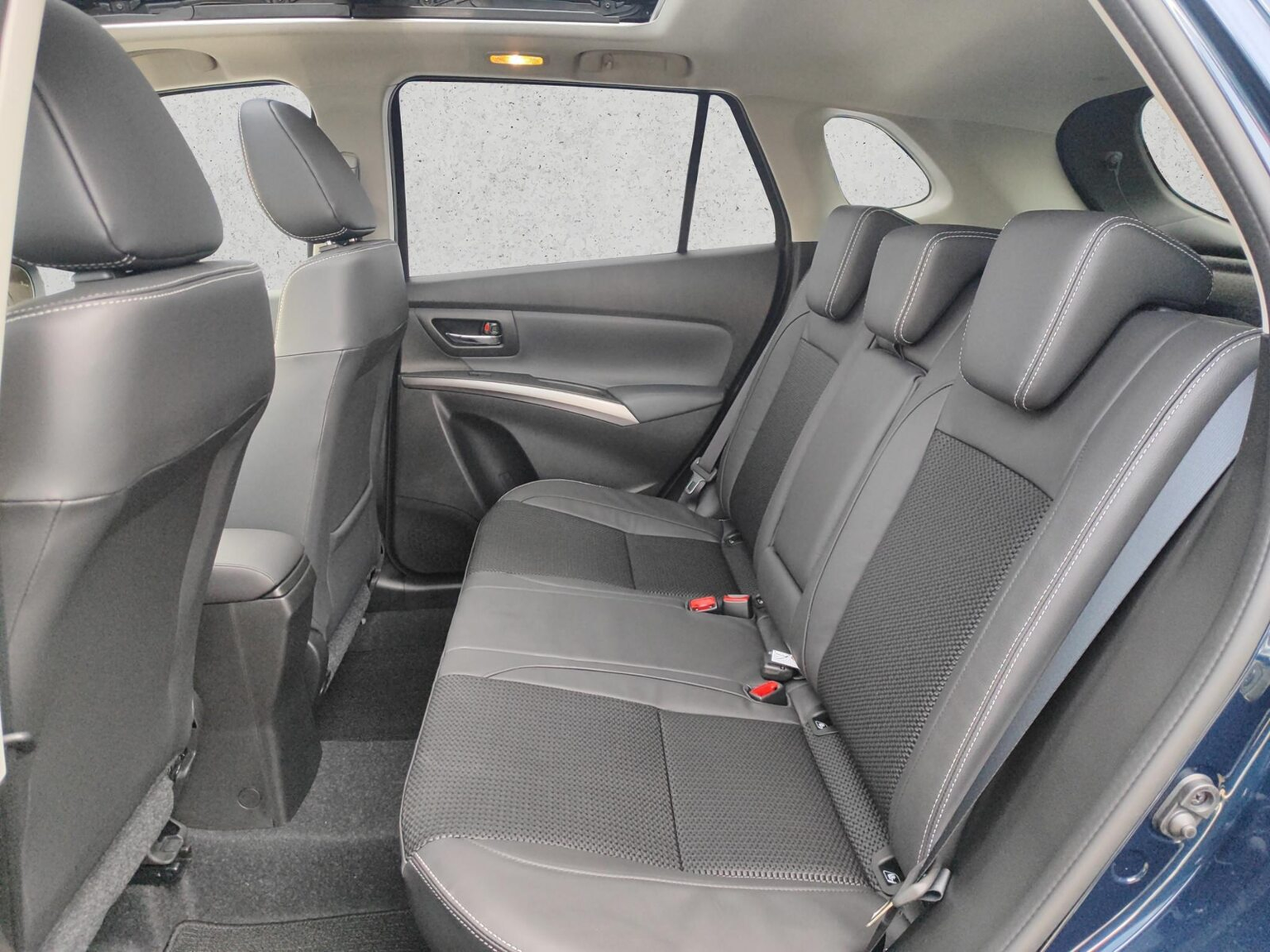 SUZUKI S-Cross 1.4 T Compact Top Hybrid 4x4