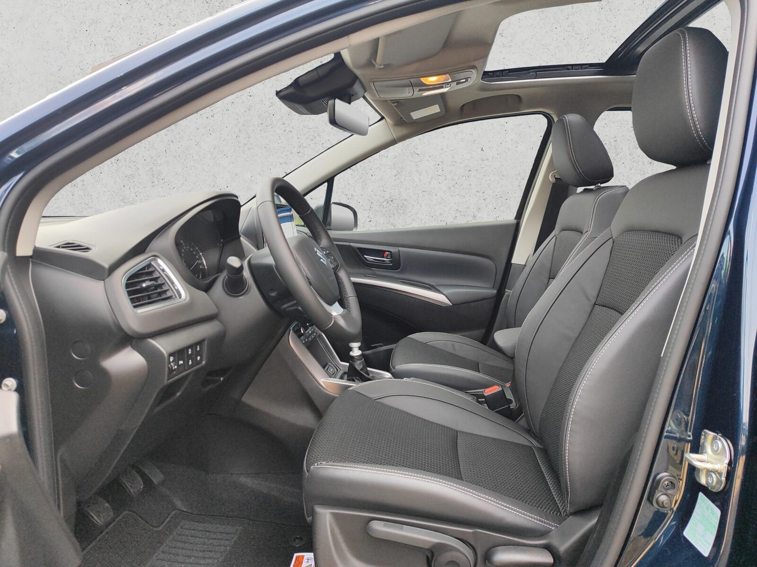 SUZUKI S-Cross 1.4 T Compact Top Hybrid 4x4