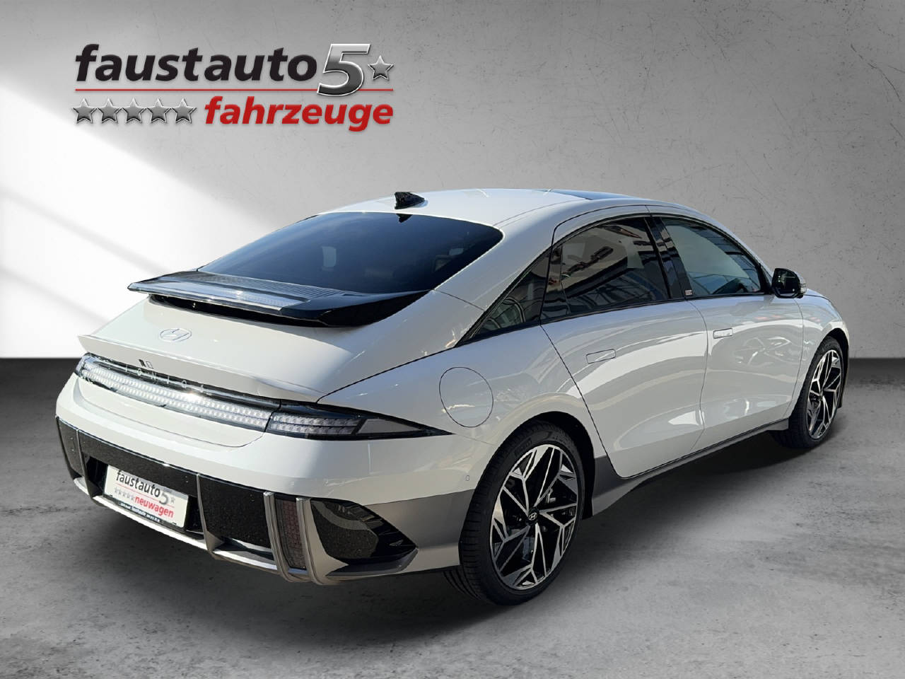 HYUNDAI Ioniq 6 Launch Edition 4WD 20"