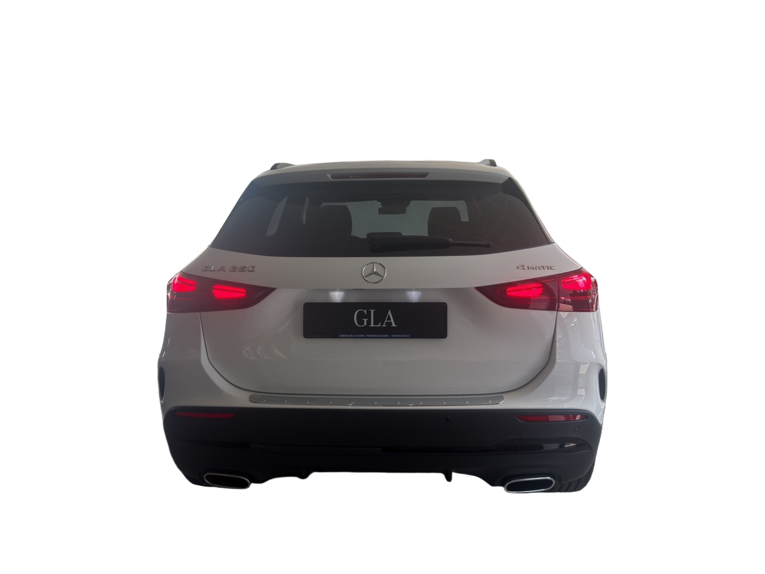 MERCEDES-BENZ GLA 250 4Matic 8G-DCT Swiss Star