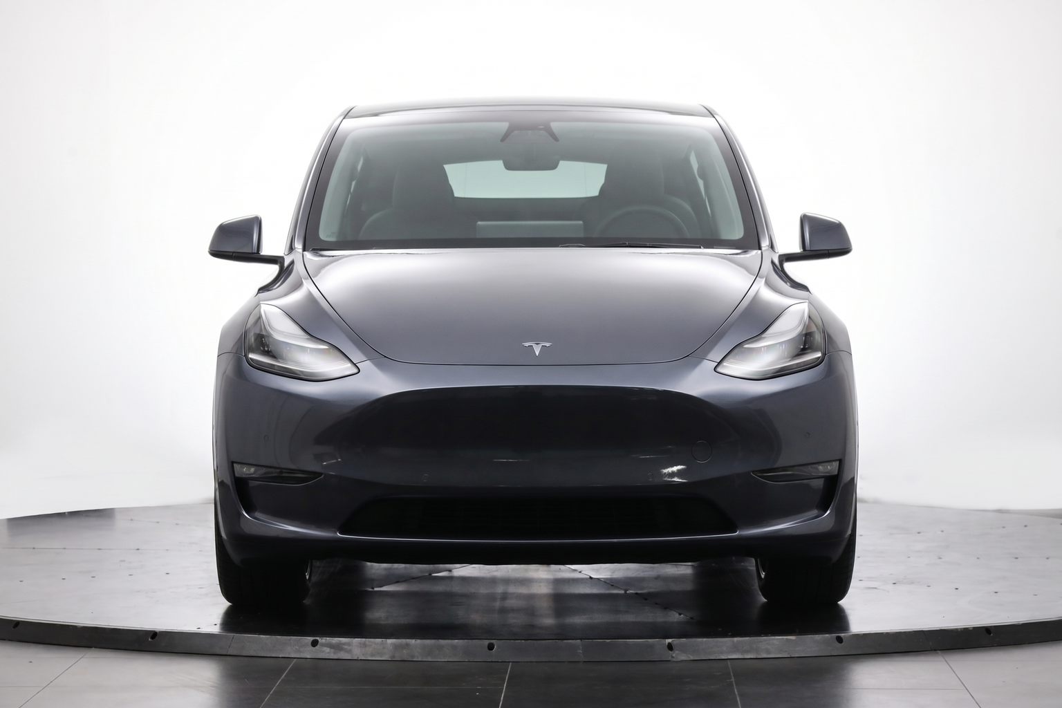 TESLA Model Y Long Range