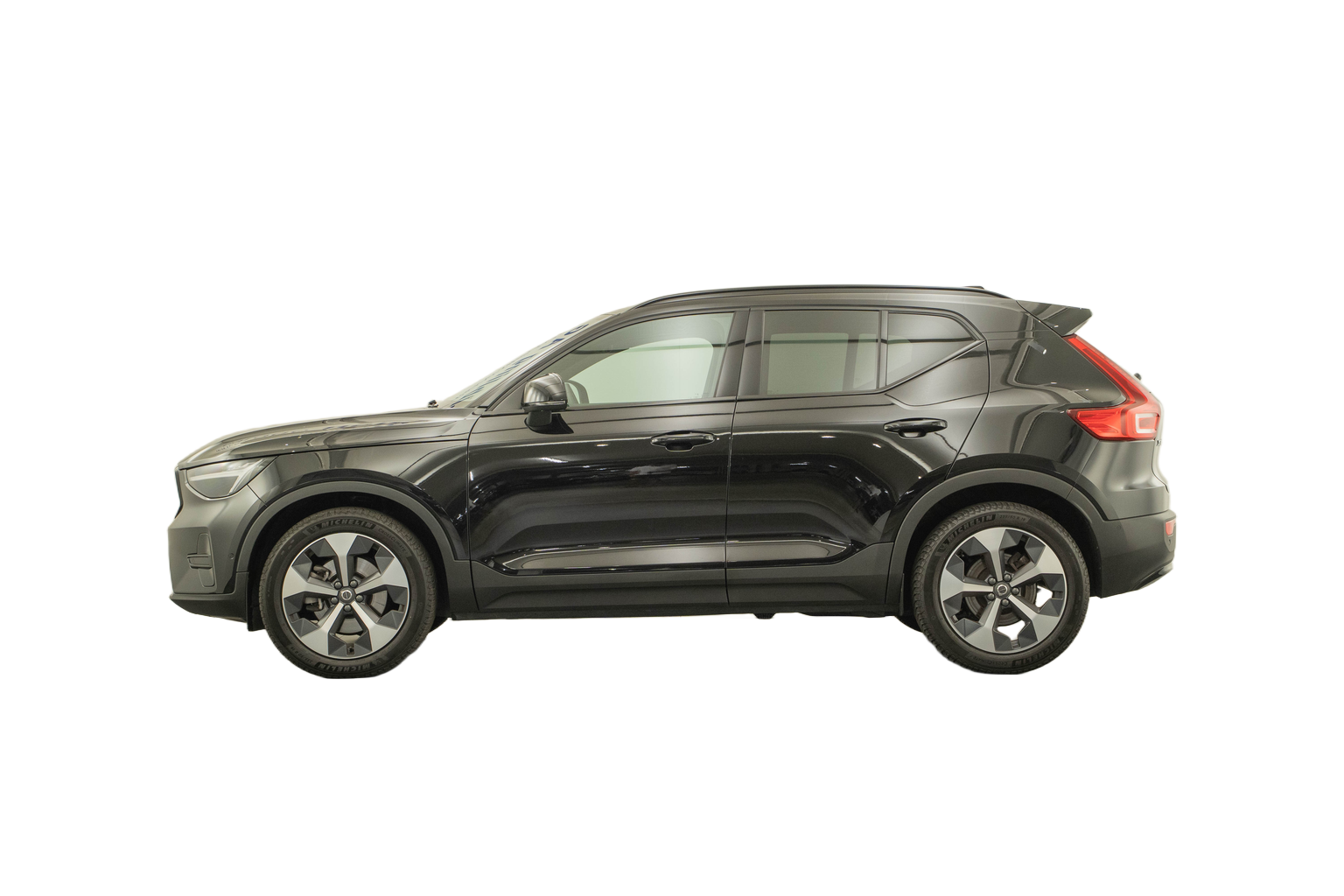 VOLVO XC40 2.0 B4 MH Plus Dark