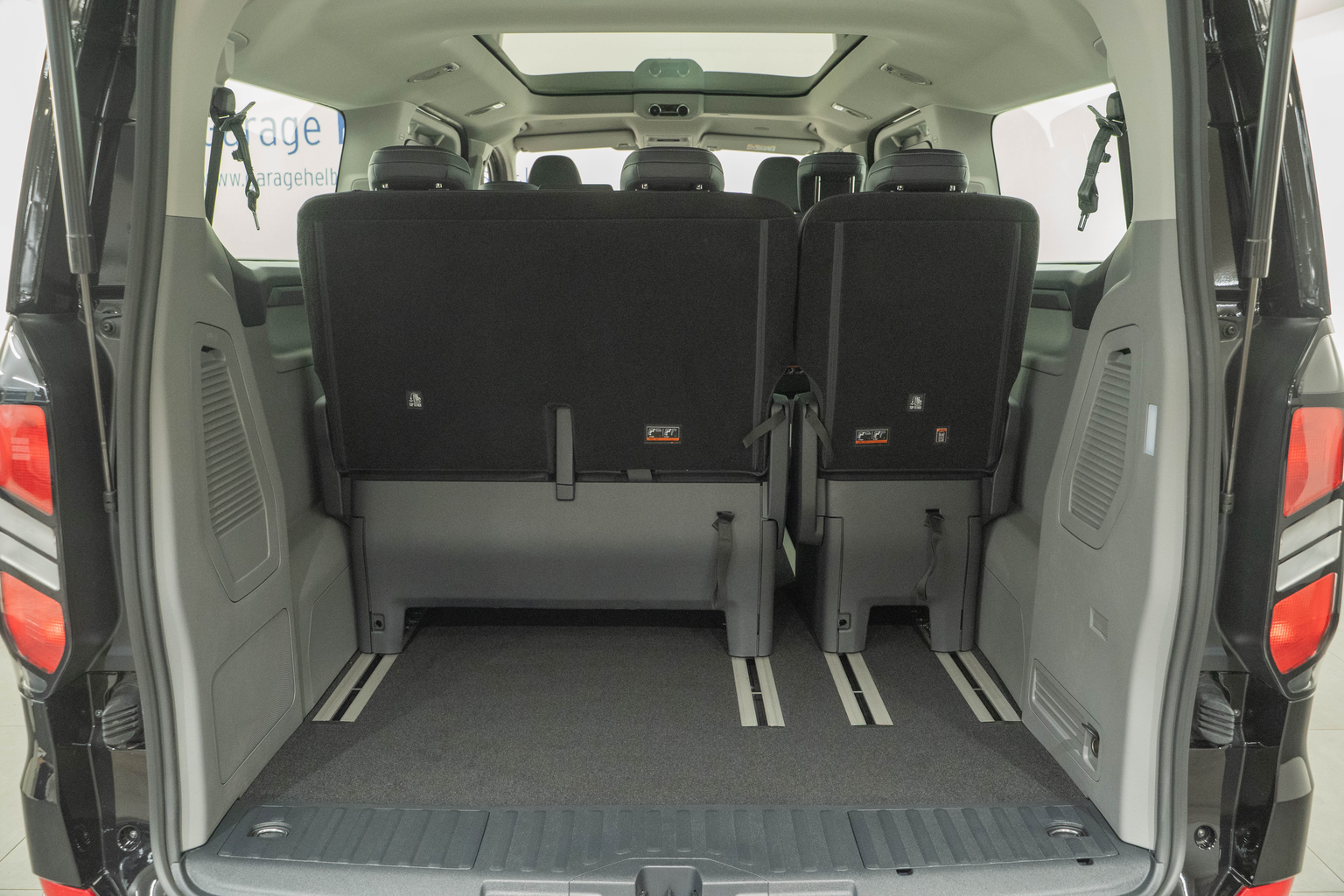 FORD Tourneo C Bus 320 L2 2.0 EcoBlue 170 Titanium 4x4