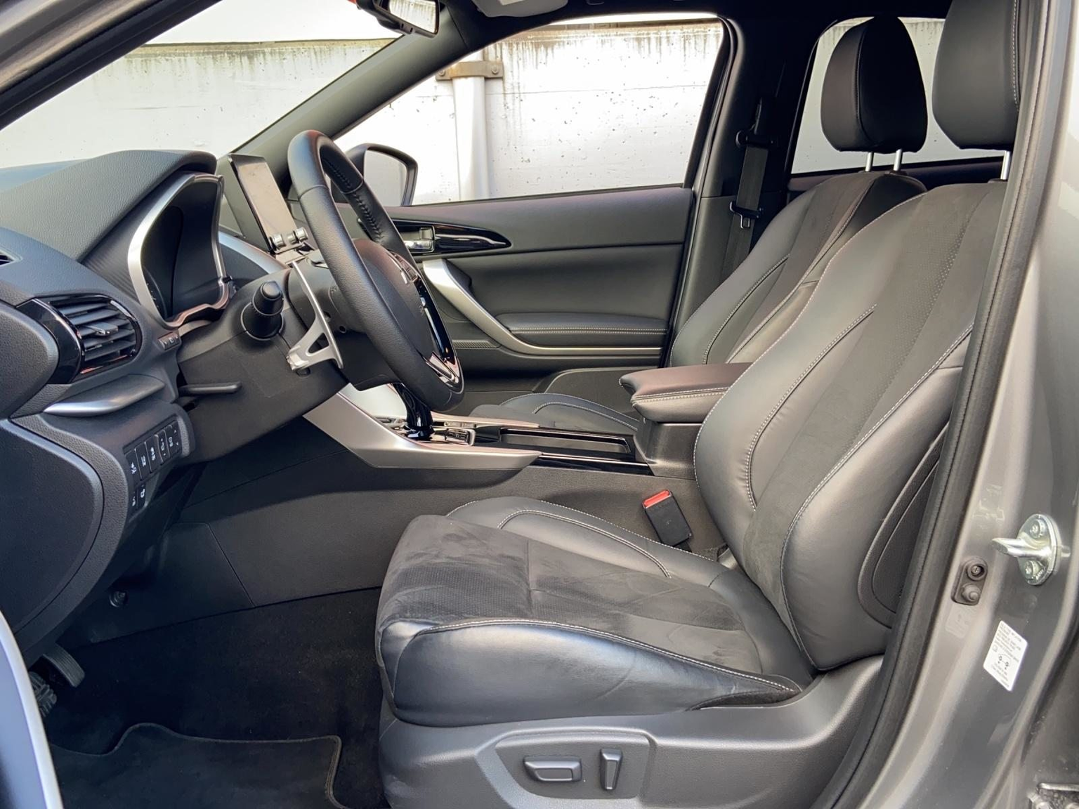 MITSUBISHI Eclipse Cross 2.4 PHEV Style 4x4