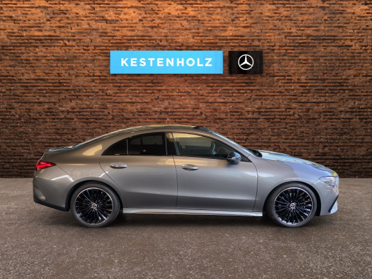 MERCEDES-BENZ CLA 220 4Matic 8G-DCT