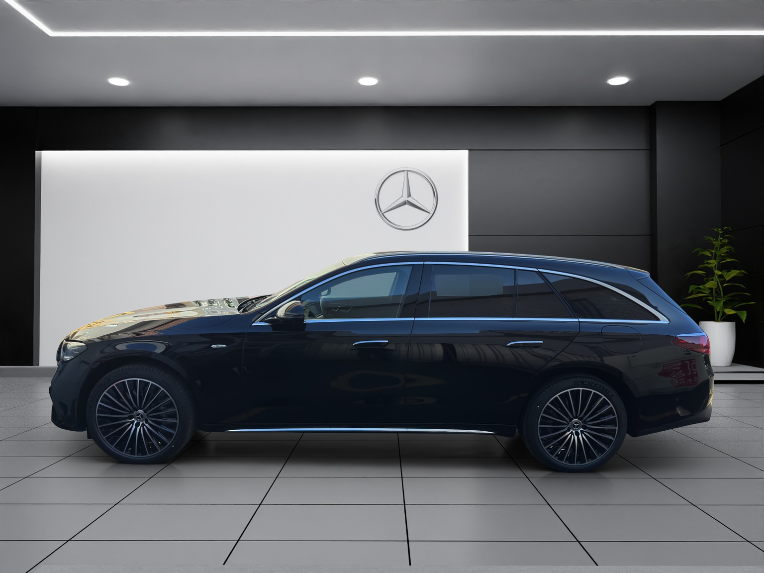 MERCEDES-BENZ E 300 de 4Matic EQ Hybrid 9G-Tronic
